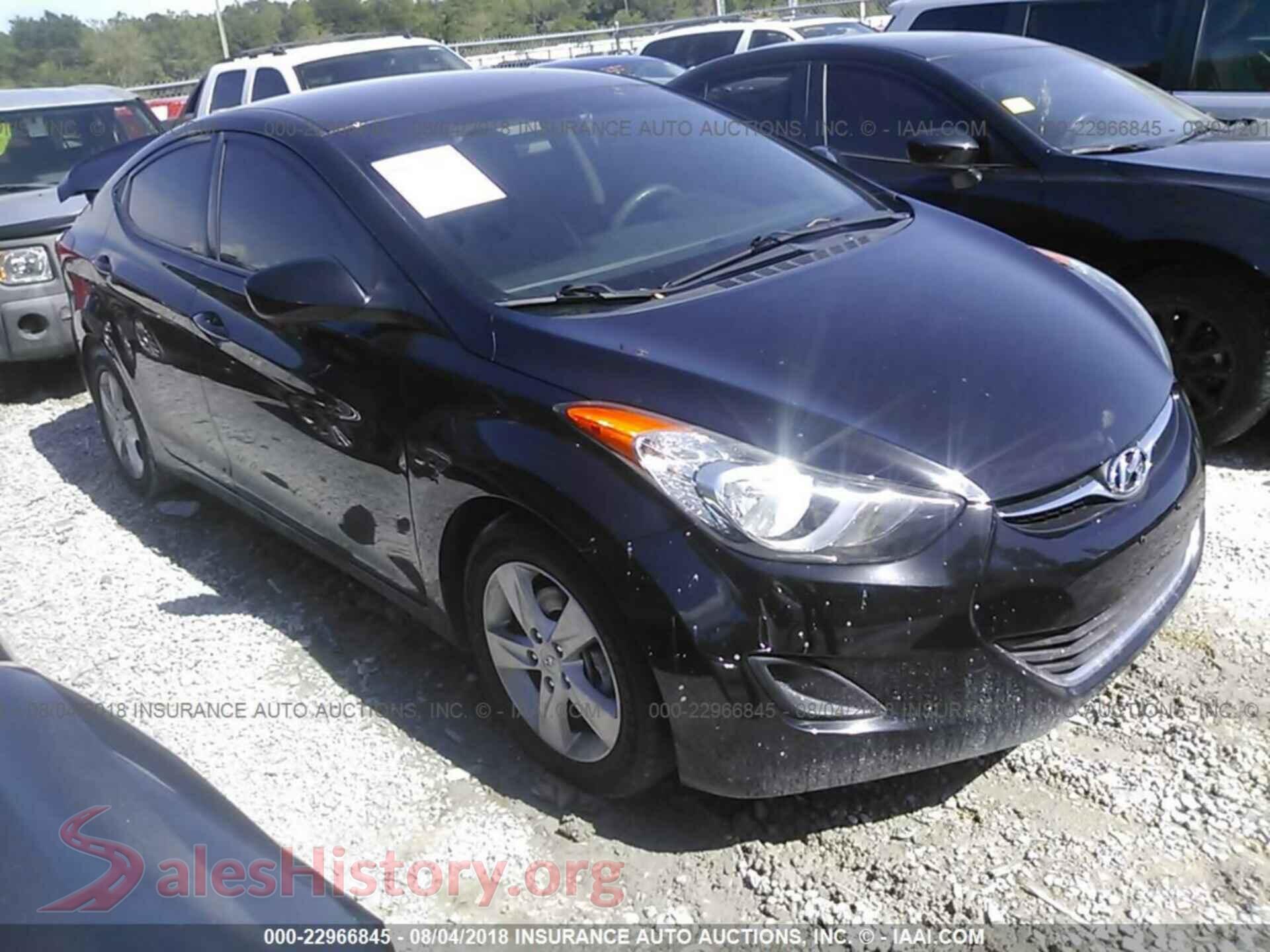 2013 Hyundai Elantra — VIN 5NPDH4AE2DH307769