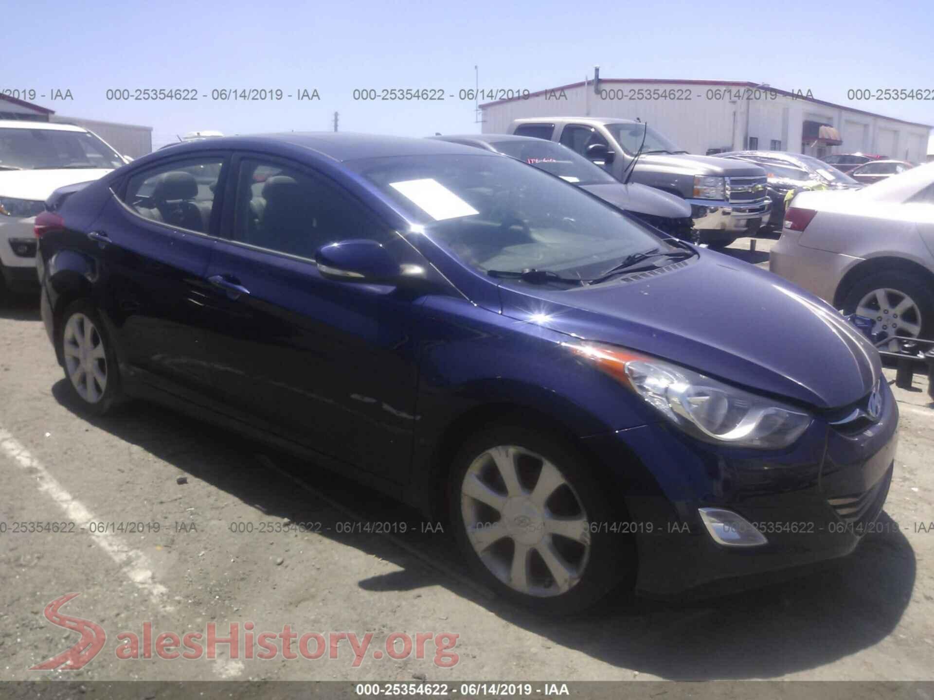 2012 HYUNDAI ELANTRA — VIN 5NPDH4AE3CH095253