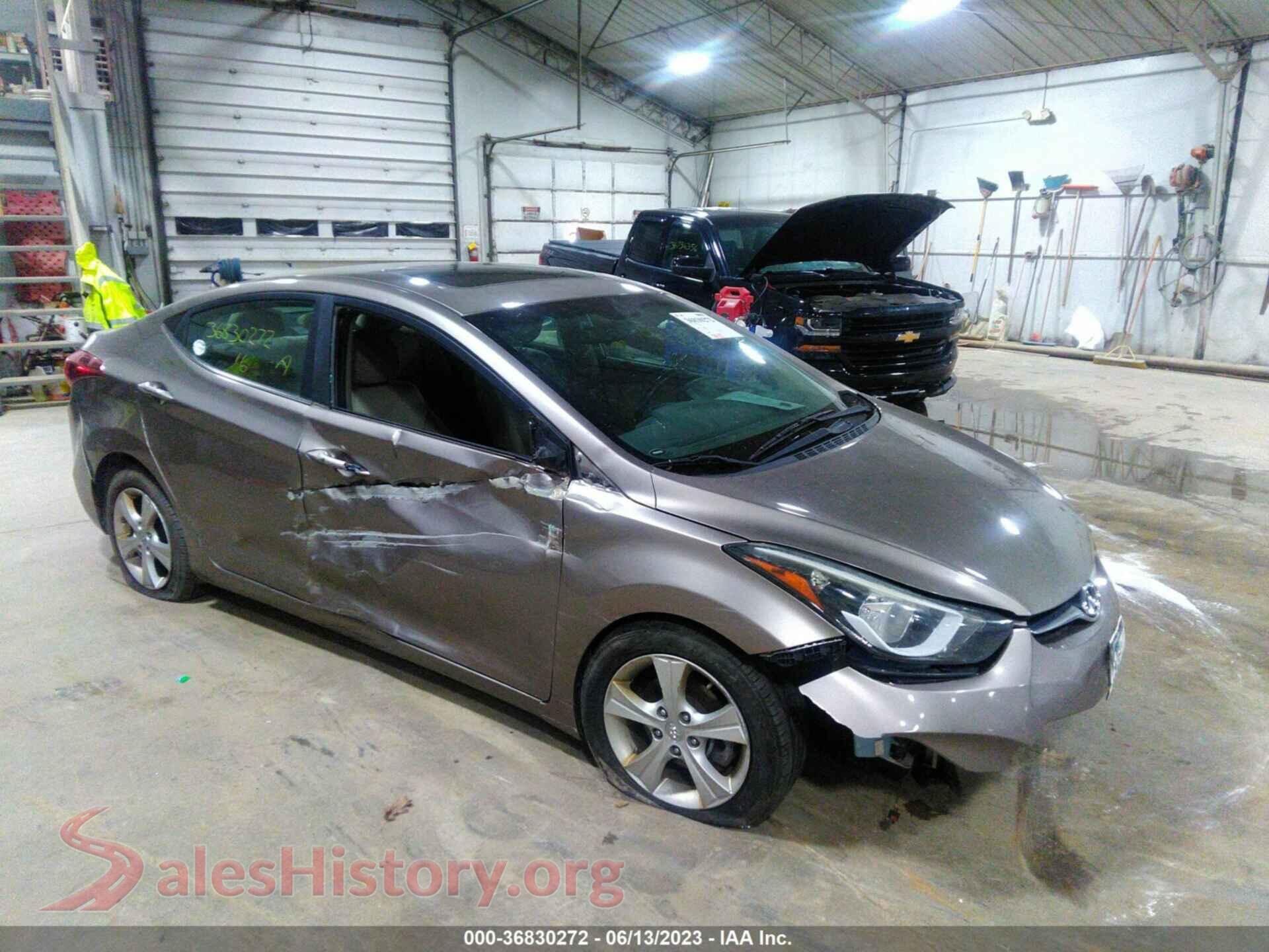2016 HYUNDAI ELANTRA — VIN 5NPDH4AE3GH675219