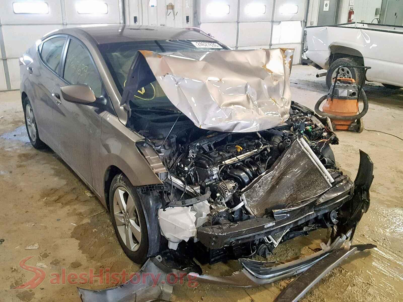 2013 HYUNDAI ELANTRA — VIN 5NPDH4AE5DH372695