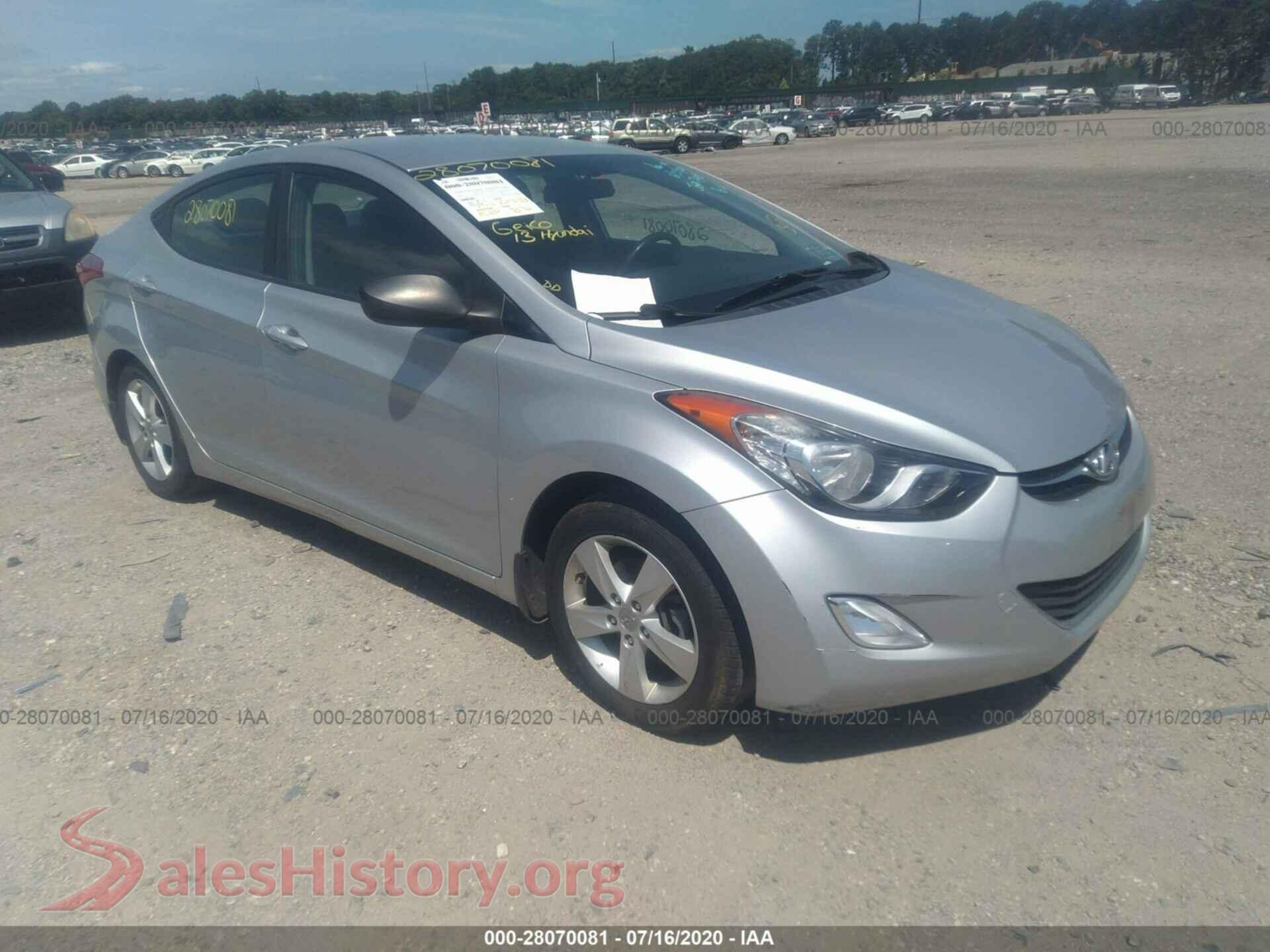 2013 HYUNDAI ELANTRA — VIN 5NPDH4AE6DH287736