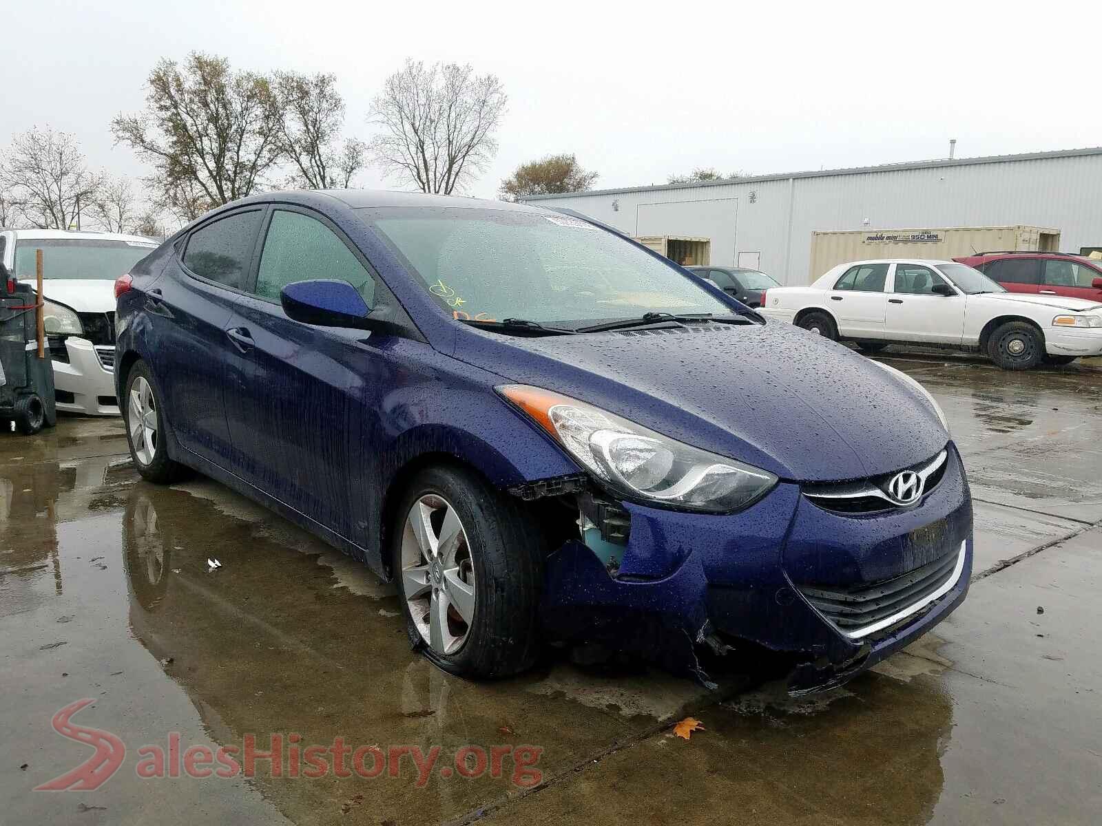 2013 HYUNDAI ELANTRA — VIN 5NPDH4AE7DH363206