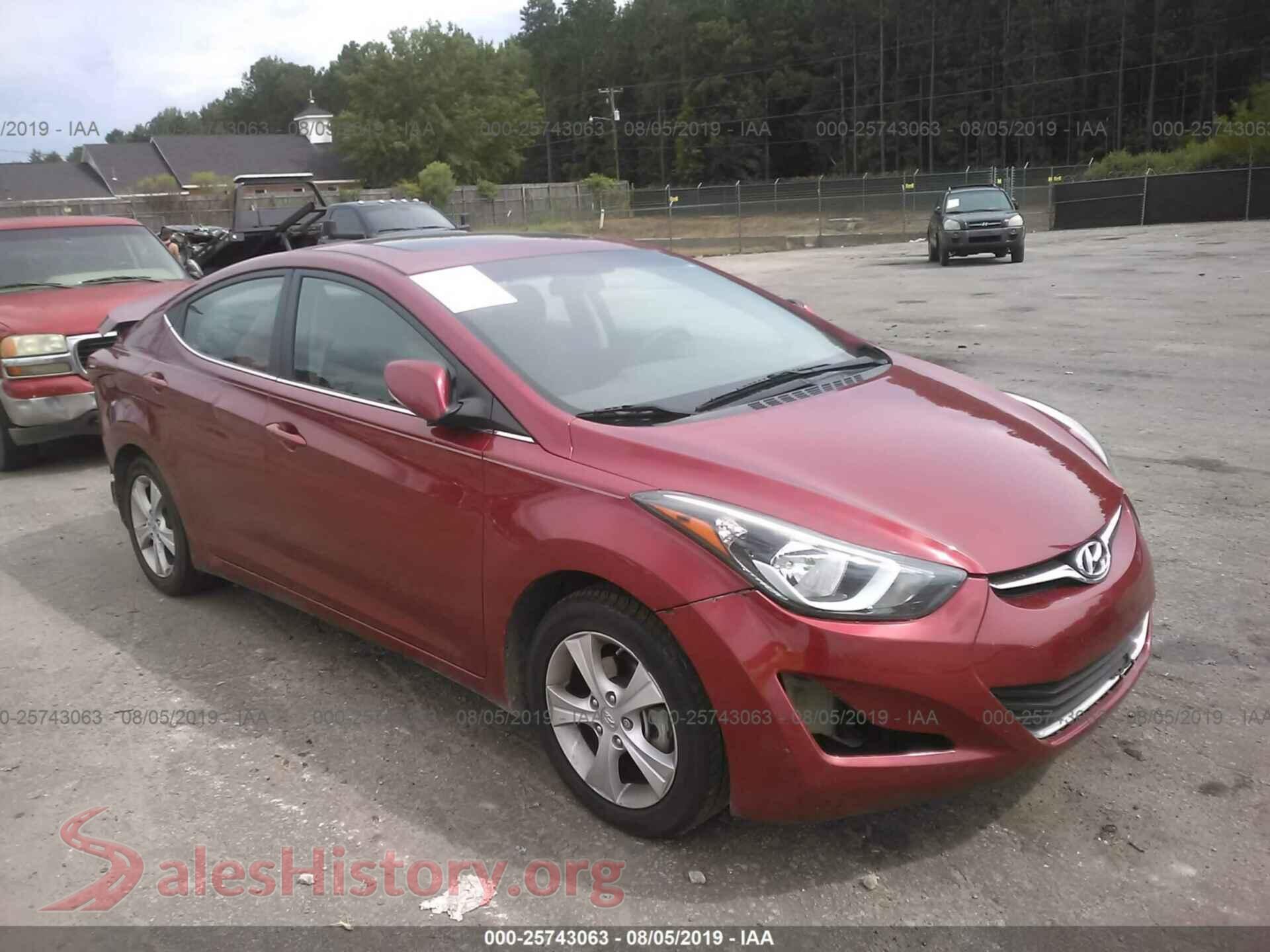 2016 HYUNDAI ELANTRA — VIN 5NPDH4AE7GH761357