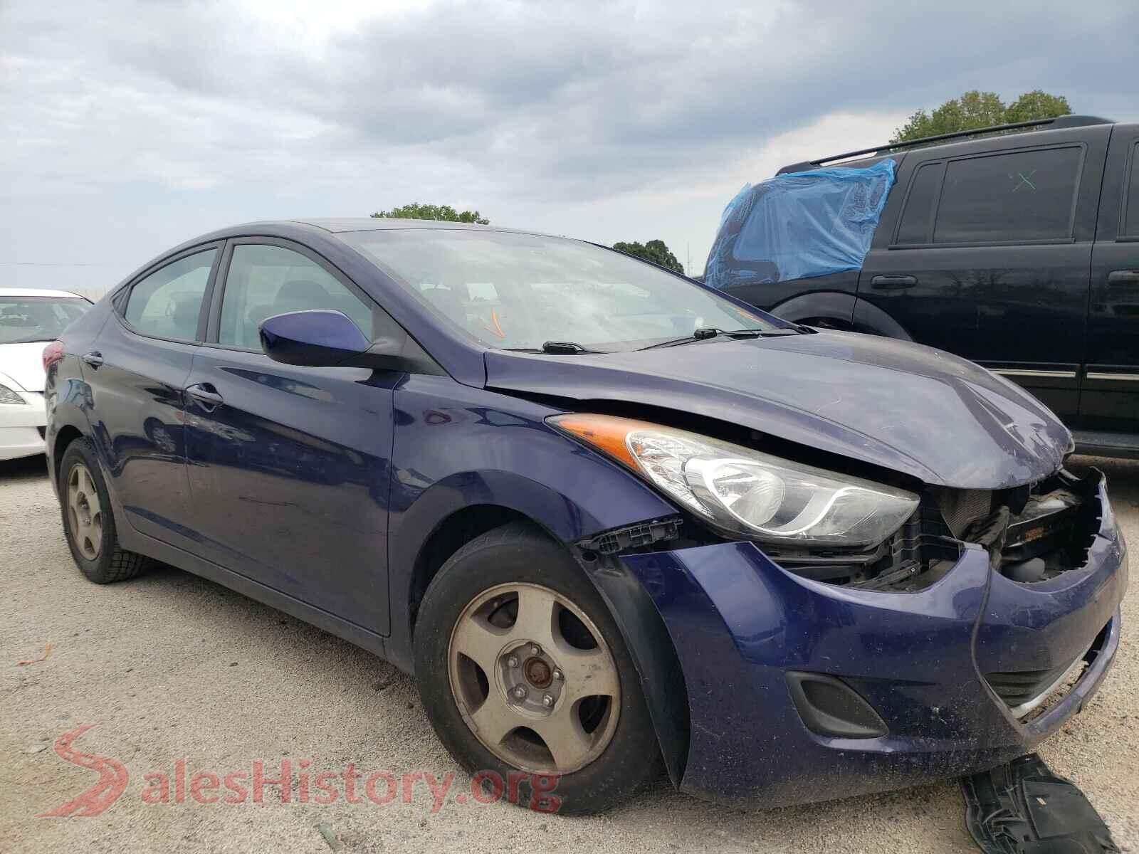 2011 HYUNDAI ELANTRA — VIN 5NPDH4AE8BH012656