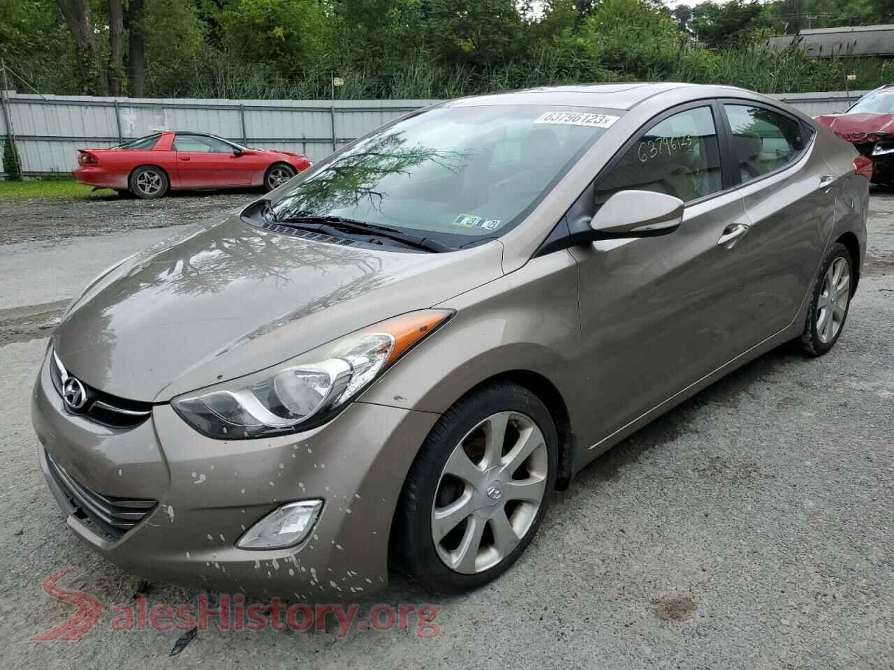 2013 HYUNDAI ELANTRA — VIN 5NPDH4AE9DH274737