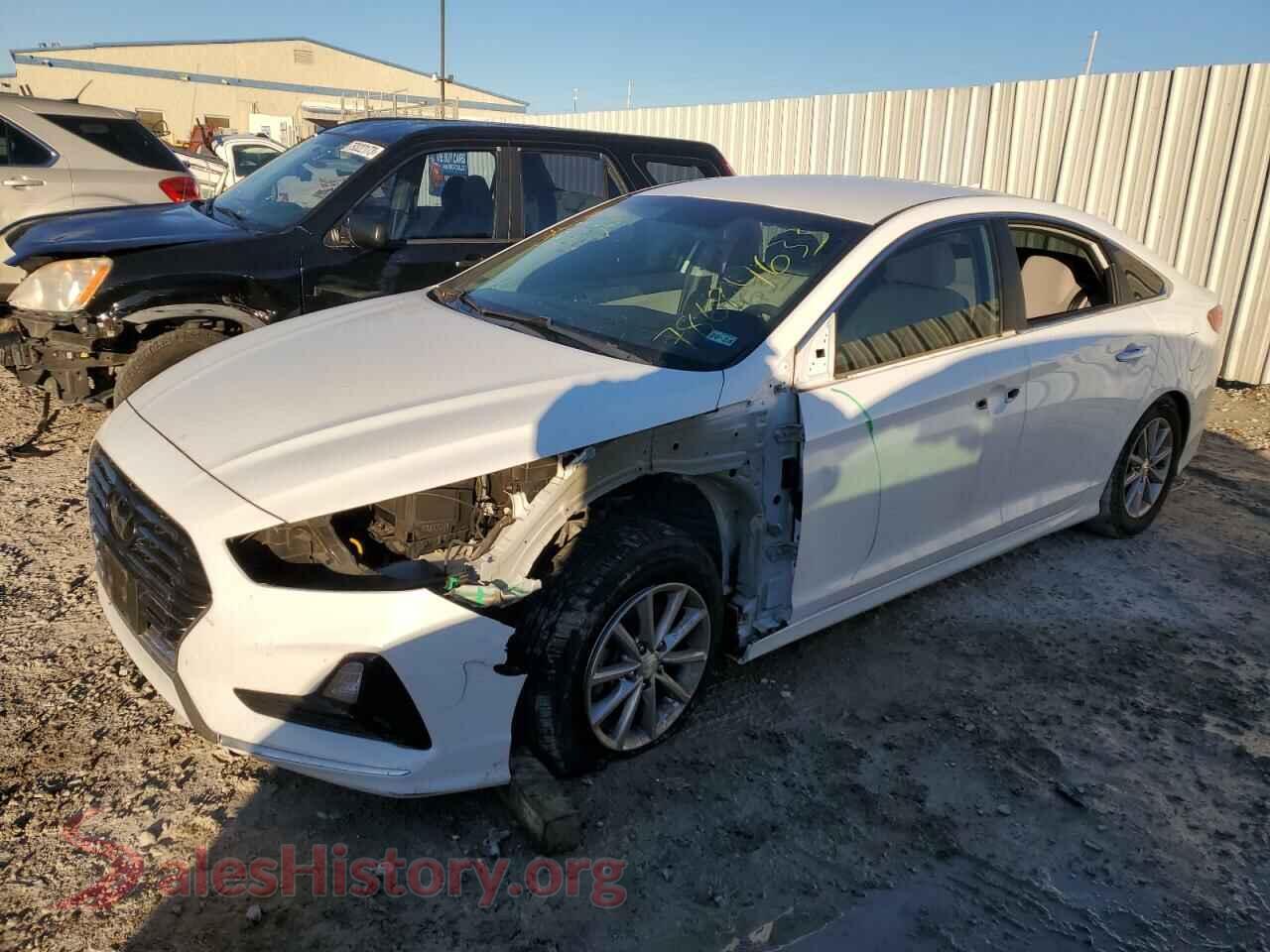 2018 HYUNDAI SONATA — VIN 5NPE24AF0JH609118