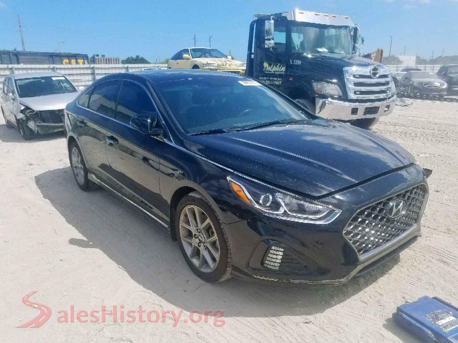 2018 HYUNDAI SONATA — VIN 5NPE34AB6JH692712