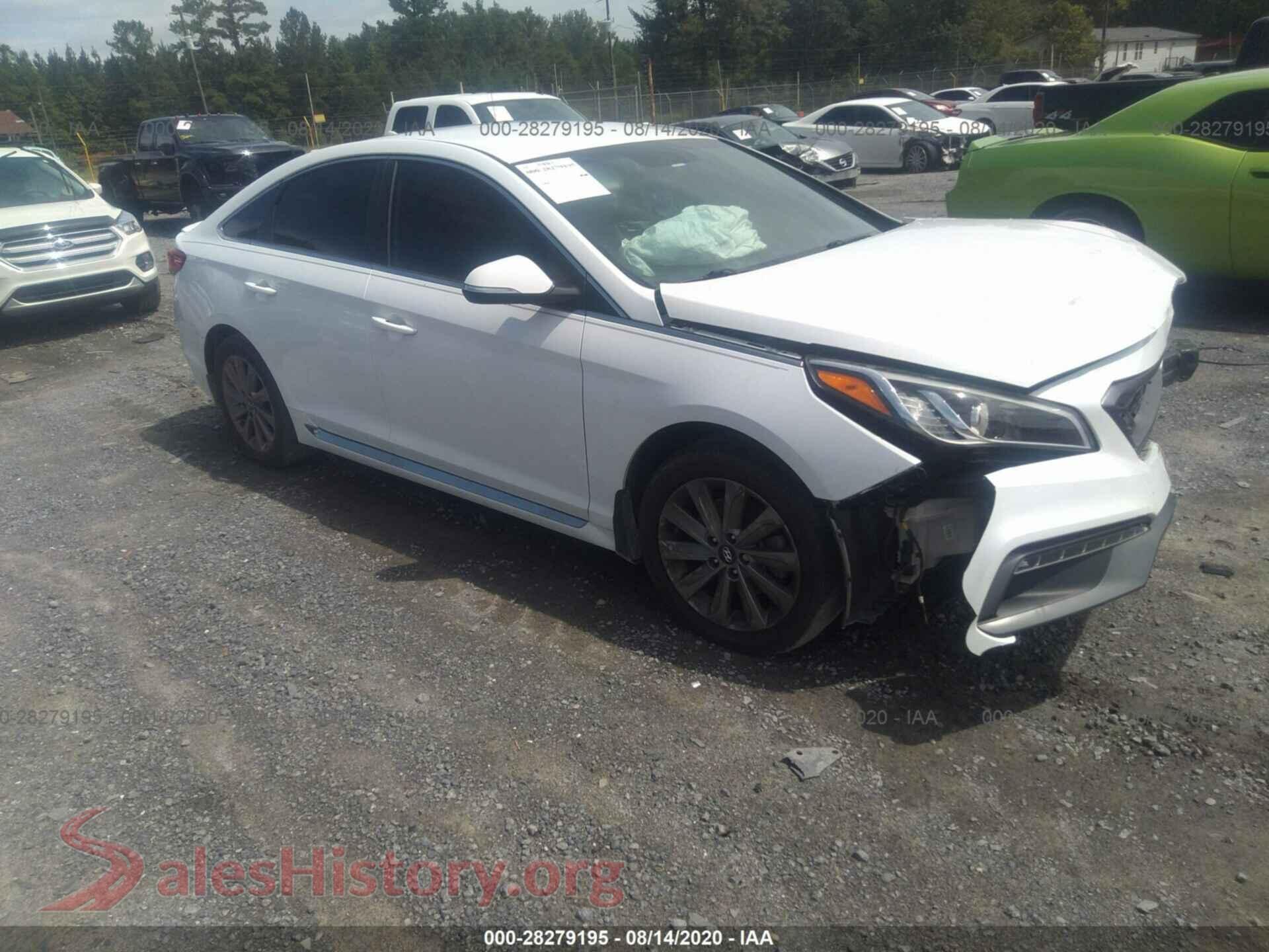 2015 HYUNDAI SONATA — VIN 5NPE34AF0FH257663