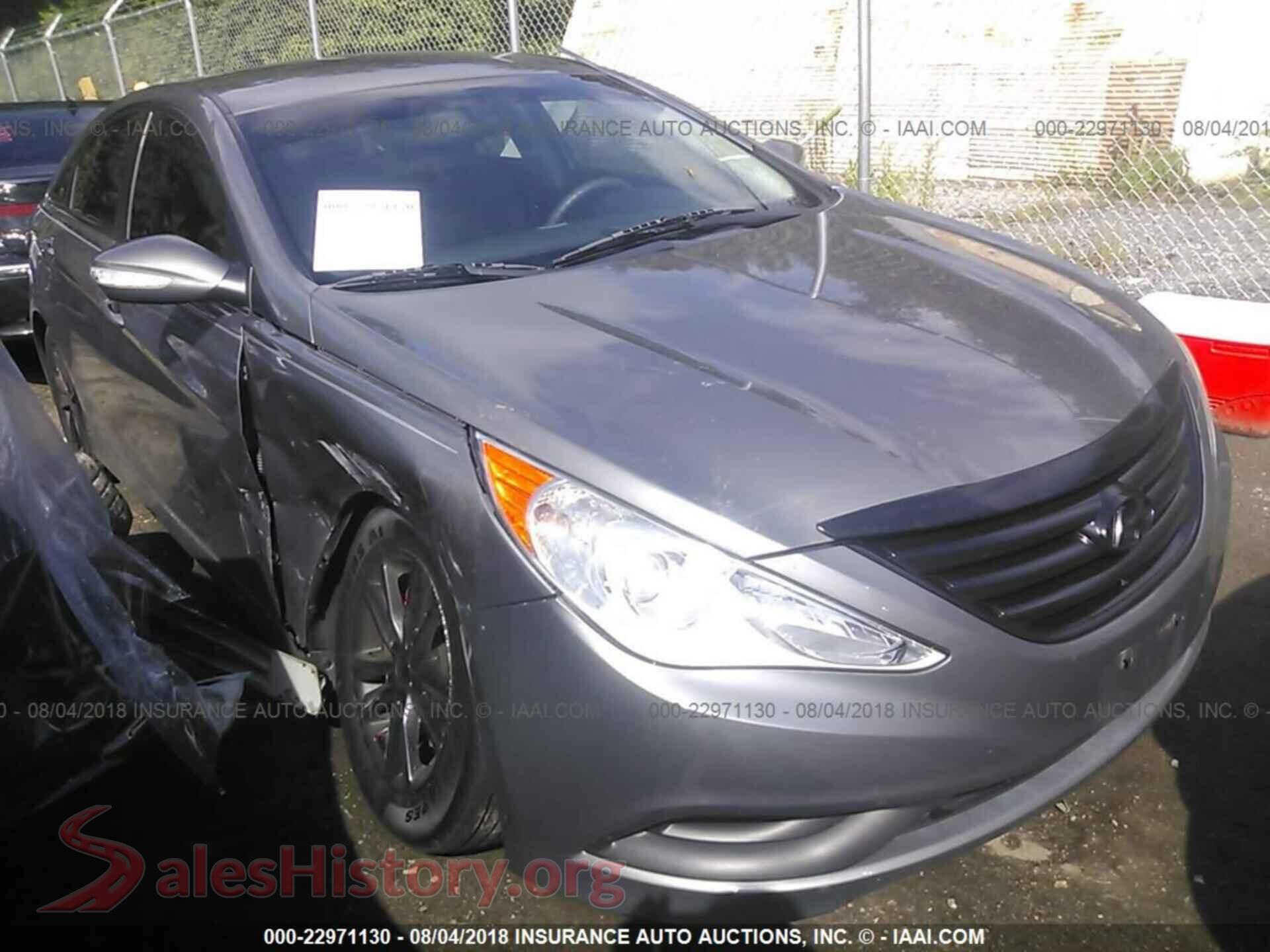 2014 Hyundai Sonata — VIN 5NPEB4AC0EH917305