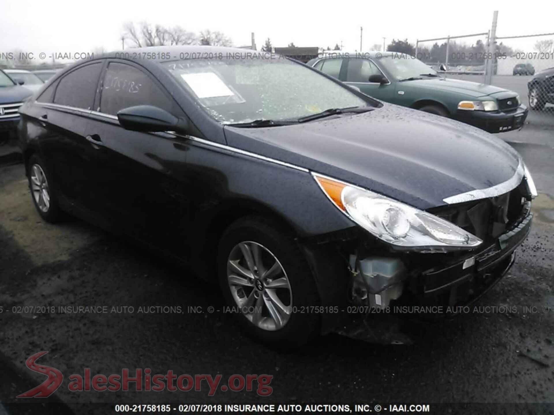 2013 Hyundai Sonata — VIN 5NPEB4AC1DH749740