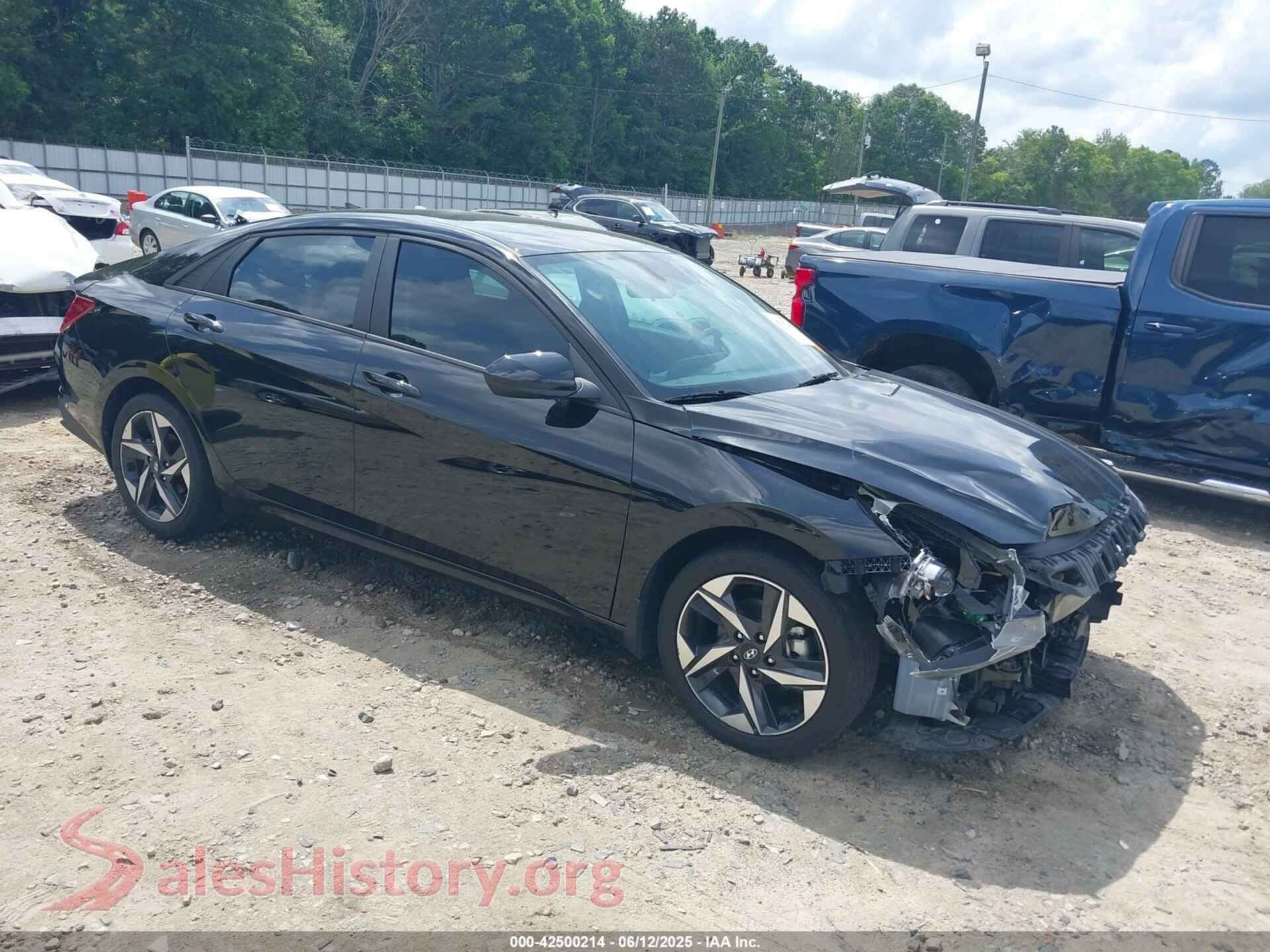 2023 HYUNDAI ELANTRA — VIN 5NPLS4AG5PH111117