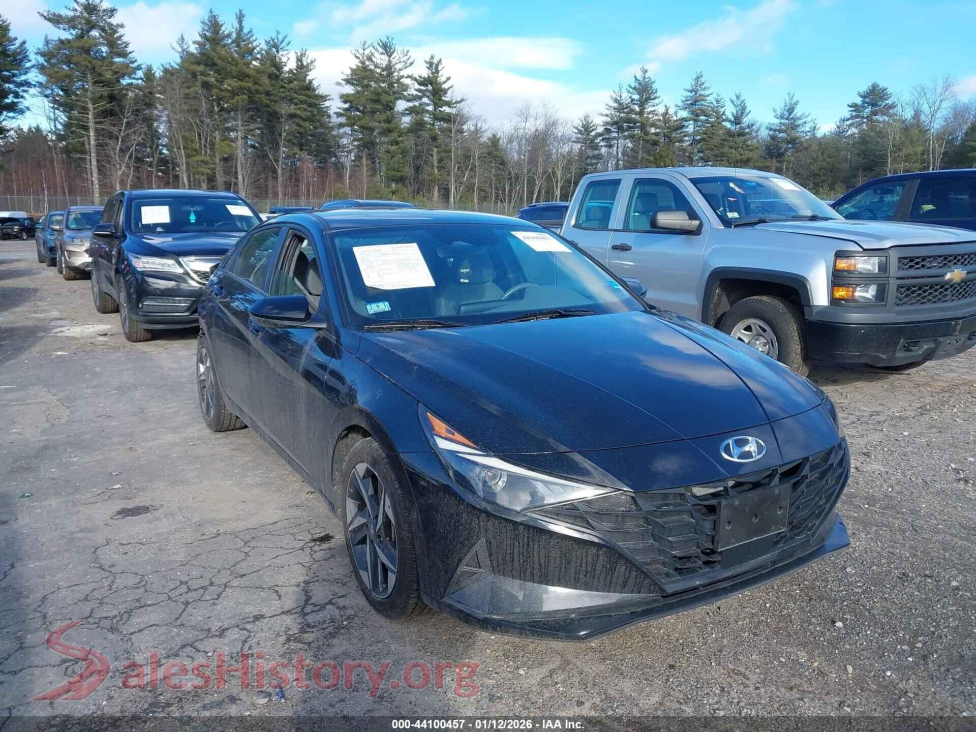 2023 HYUNDAI ELANTRA — VIN 5NPLS4AG6PH117685