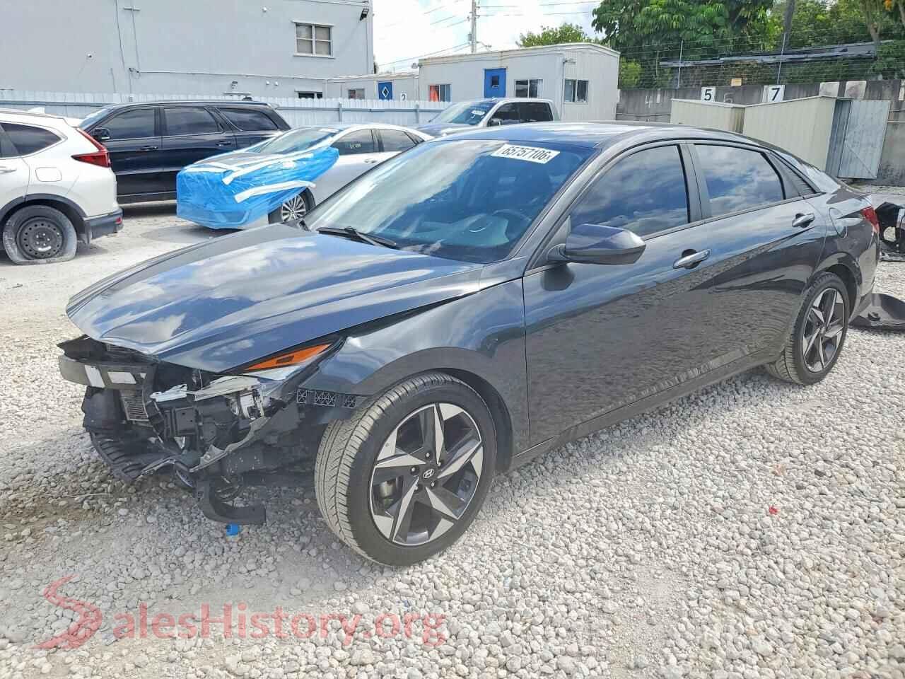 2023 HYUNDAI ELANTRA — VIN 5NPLS4AG7PH118179