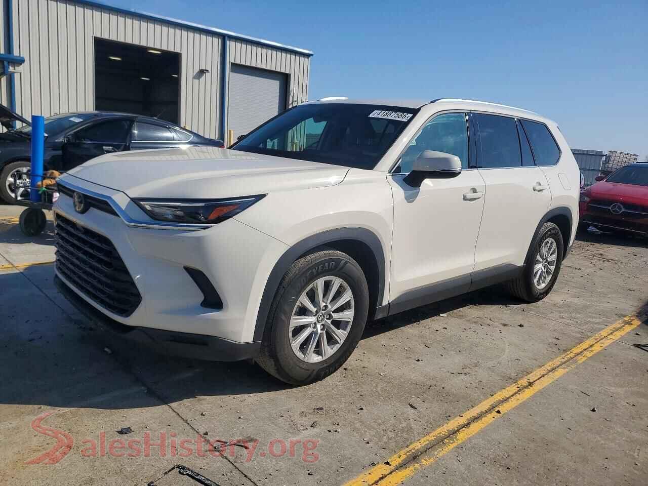 2024 TOYOTA GRAND HIGHLANDER — VIN 5TDAAAB50RS066428