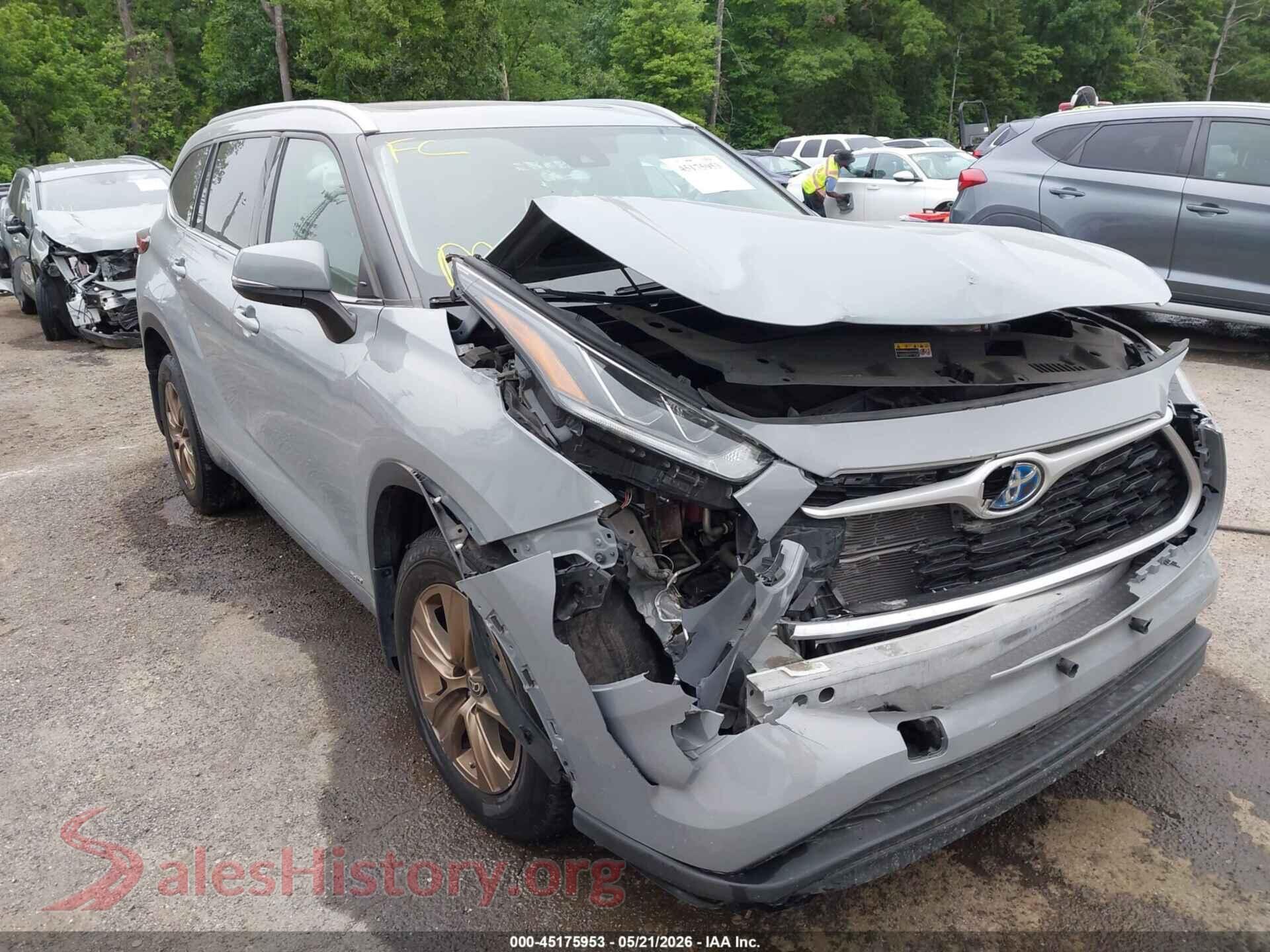 2022 TOYOTA HIGHLANDER — VIN 5TDABRCH3NS541083