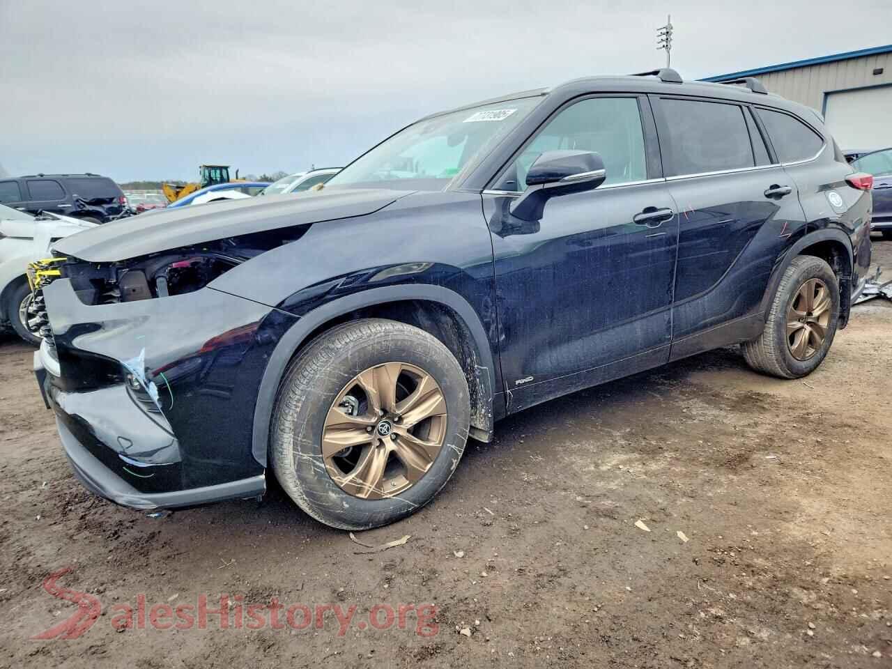 2023 TOYOTA HIGHLANDER — VIN 5TDABRCH8PS567486