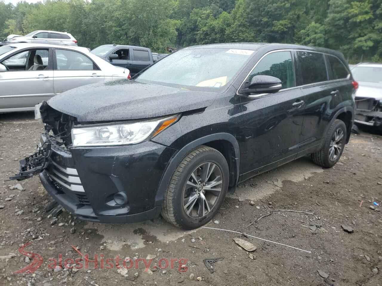 2017 TOYOTA HIGHLANDER — VIN 5TDBZRFH1HS477660