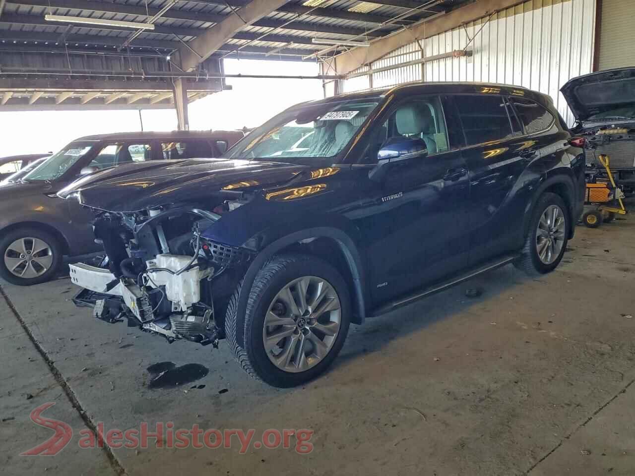 2021 TOYOTA HIGHLANDER — VIN 5TDDBRCH4MS023656