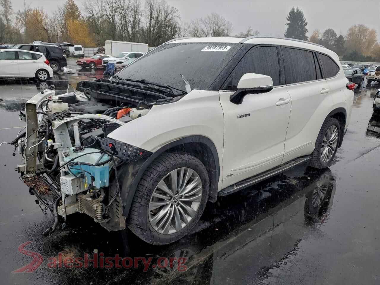 2020 TOYOTA HIGHLANDER — VIN 5TDEBRCH2LS003196
