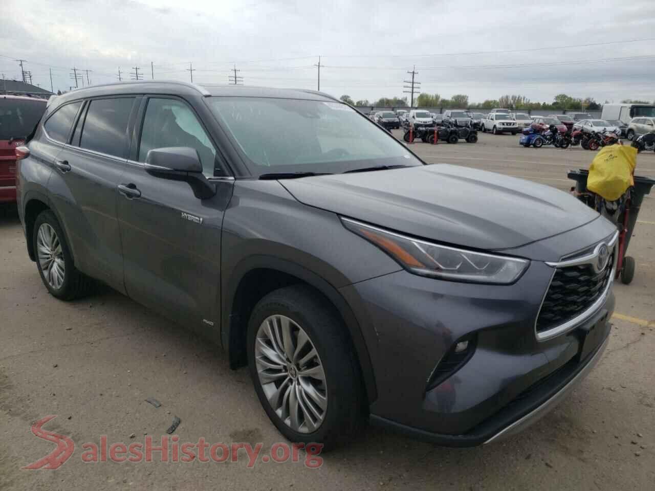 2021 TOYOTA HIGHLANDER — VIN 5TDEBRCH3MS060301