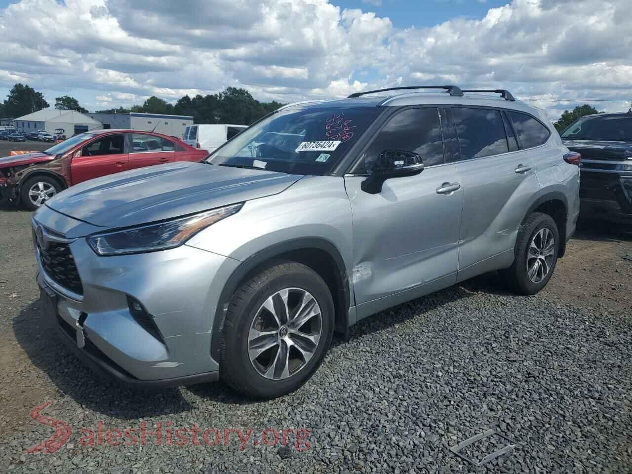 2021 TOYOTA HIGHLANDER — VIN 5TDGZRBHXMS543810