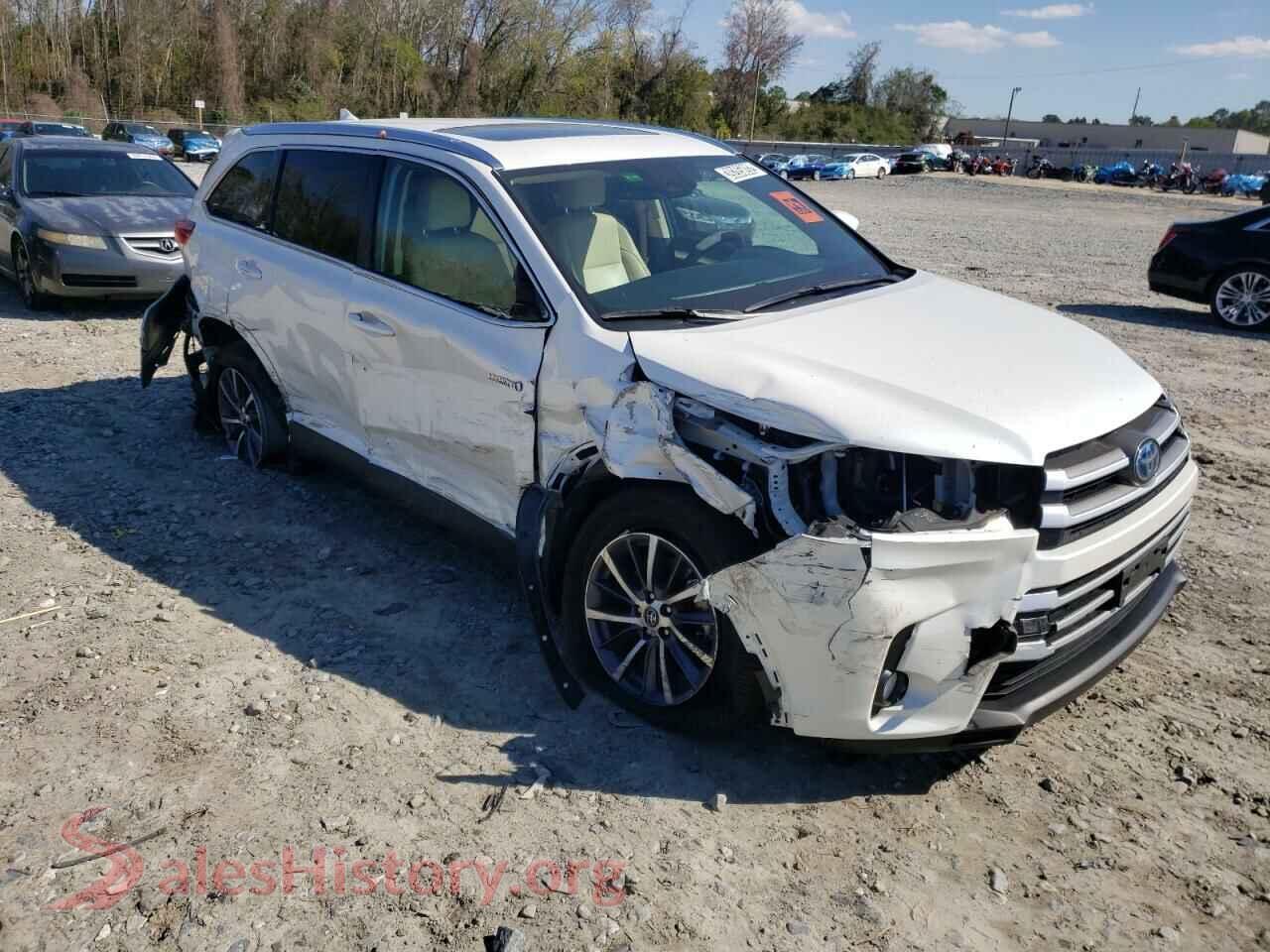2019 TOYOTA HIGHLANDER — VIN 5TDJGRFH7KS065462