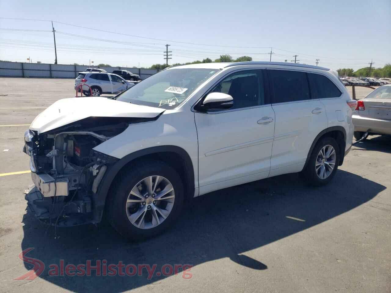 2015 TOYOTA HIGHLANDER — VIN 5TDJKRFHXFS221210