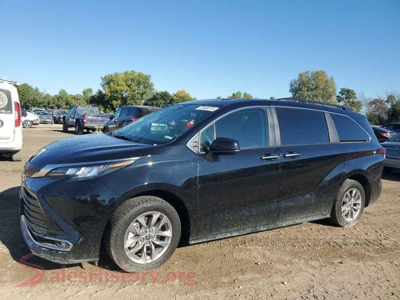 2022 TOYOTA All Models — VIN 5TDJSKFC2NS060748