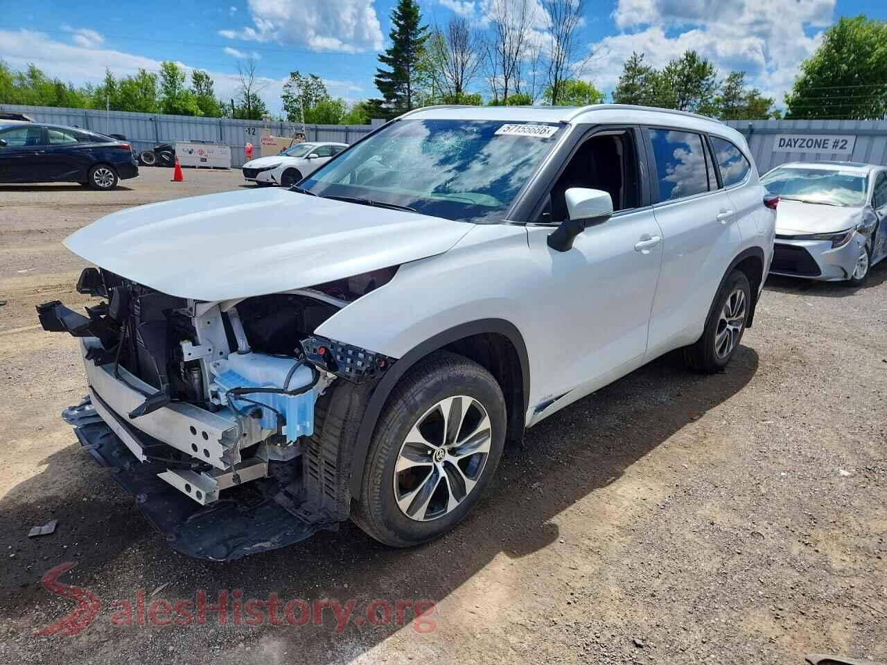 2026 TOYOTA HIGHLANDER — VIN 5TDKBRCH8TS696469