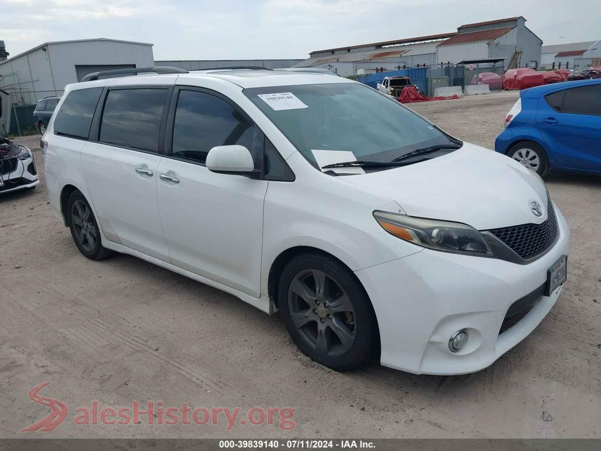 2017 TOYOTA SIENNA — VIN 5TDXZ3DC8HS827960