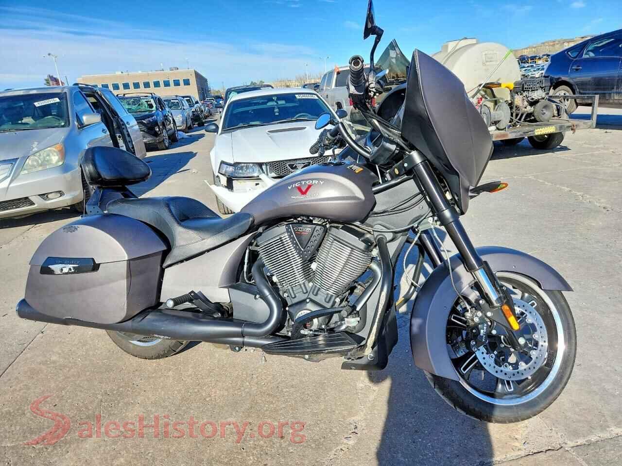 2016 VICTORY MOTORCYCLES MOTORCYCLE — VIN 5VPDB36N9G3050924