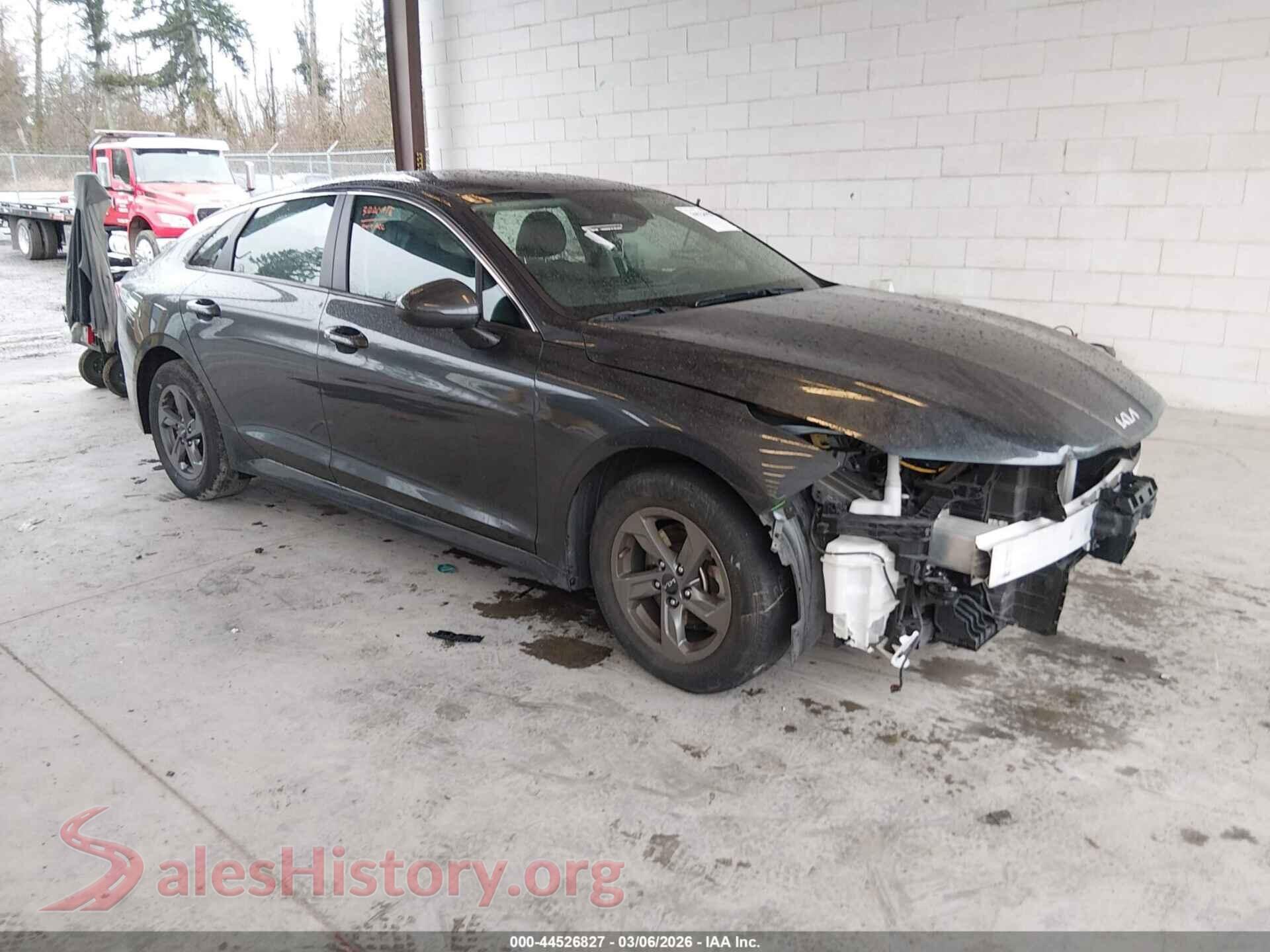 2022 KIA K5 — VIN 5XXG14J21NG136176