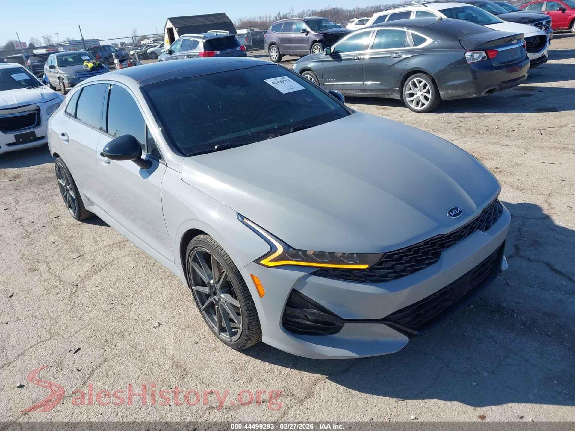 2021 KIA K5 — VIN 5XXG64J21MG068445