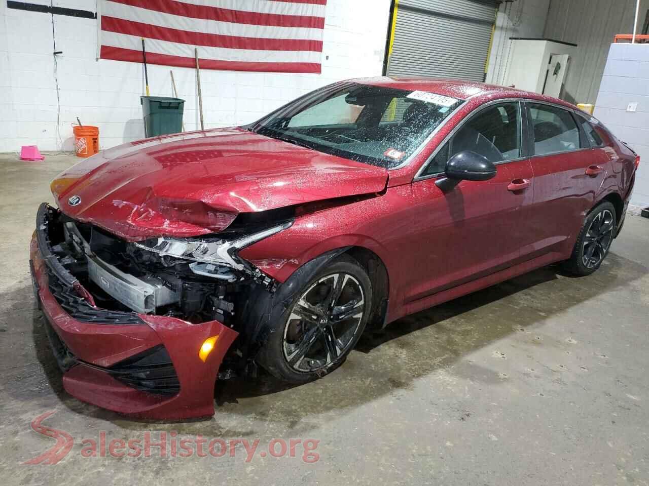 2021 KIA K5 — VIN 5XXG64J22MG018072