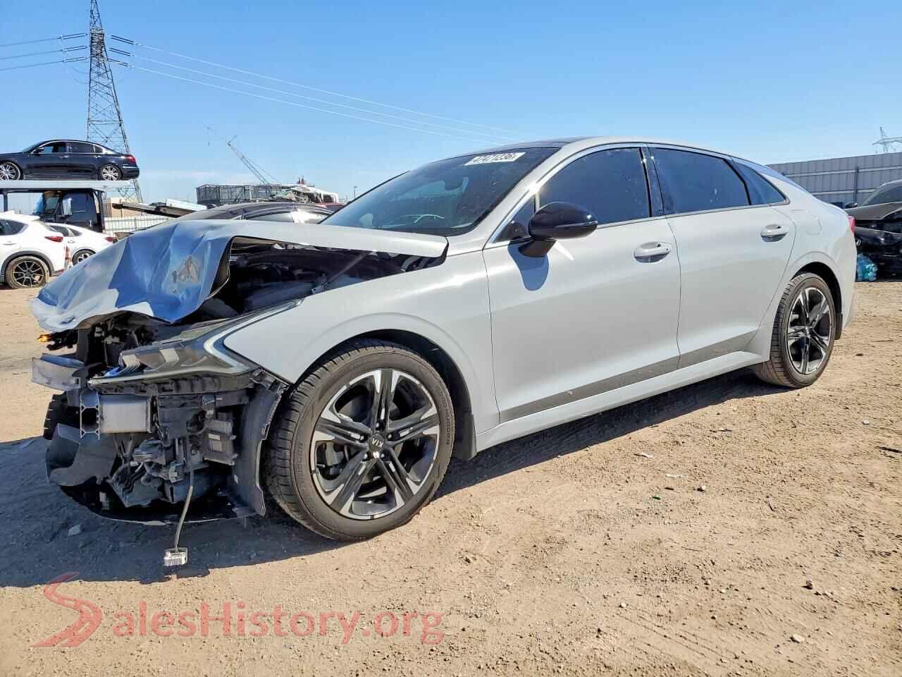 2021 KIA K5 — VIN 5XXG64J25MG077231