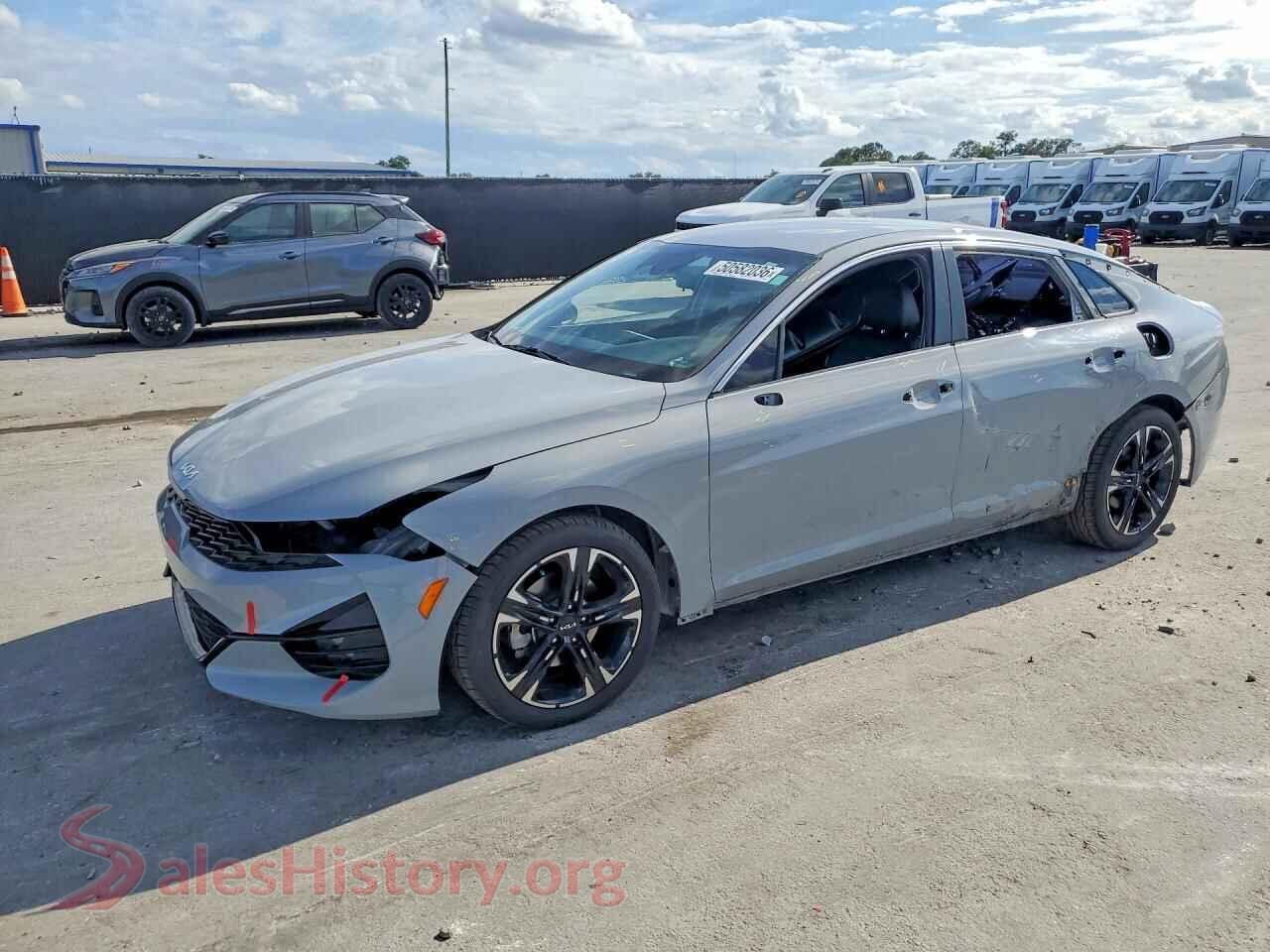 2022 KIA K5 — VIN 5XXG64J28NG142896