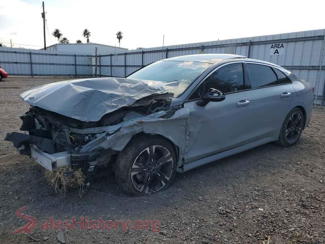 2021 KIA K5 — VIN 5XXG64J29MG081184