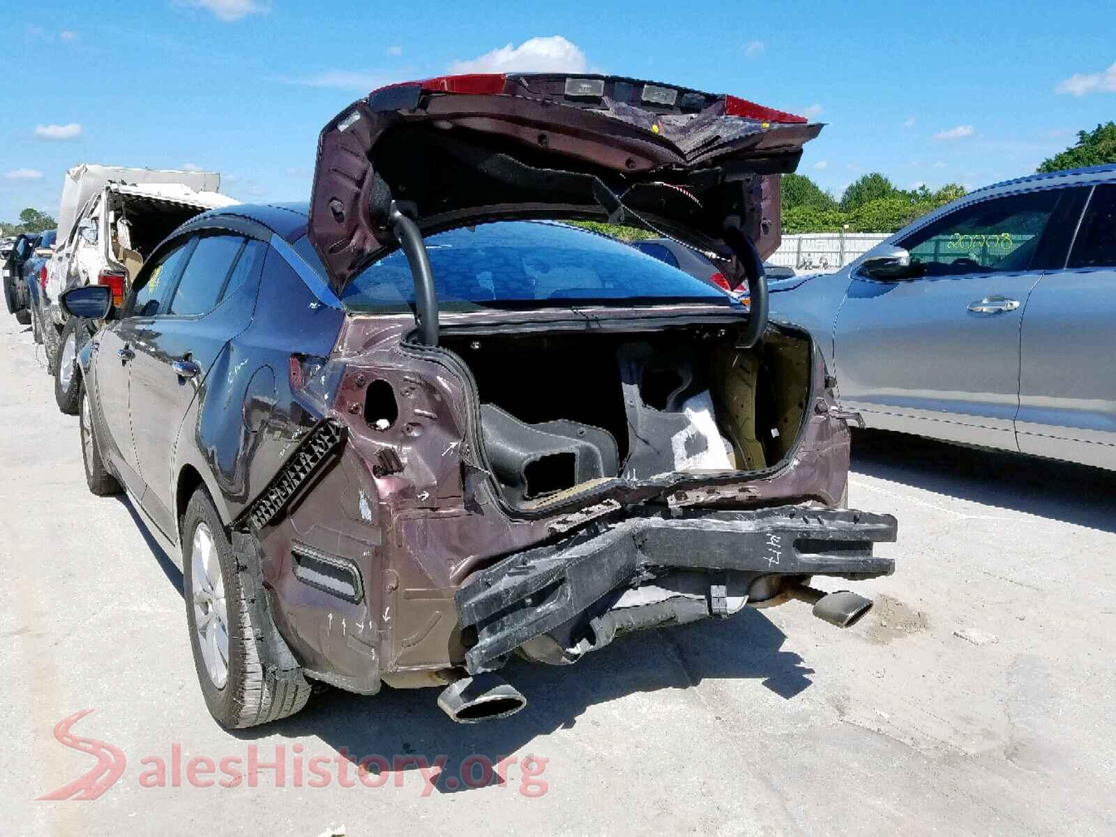 2012 KIA OPTIMA LX — VIN 5XXGM4A78CG052663