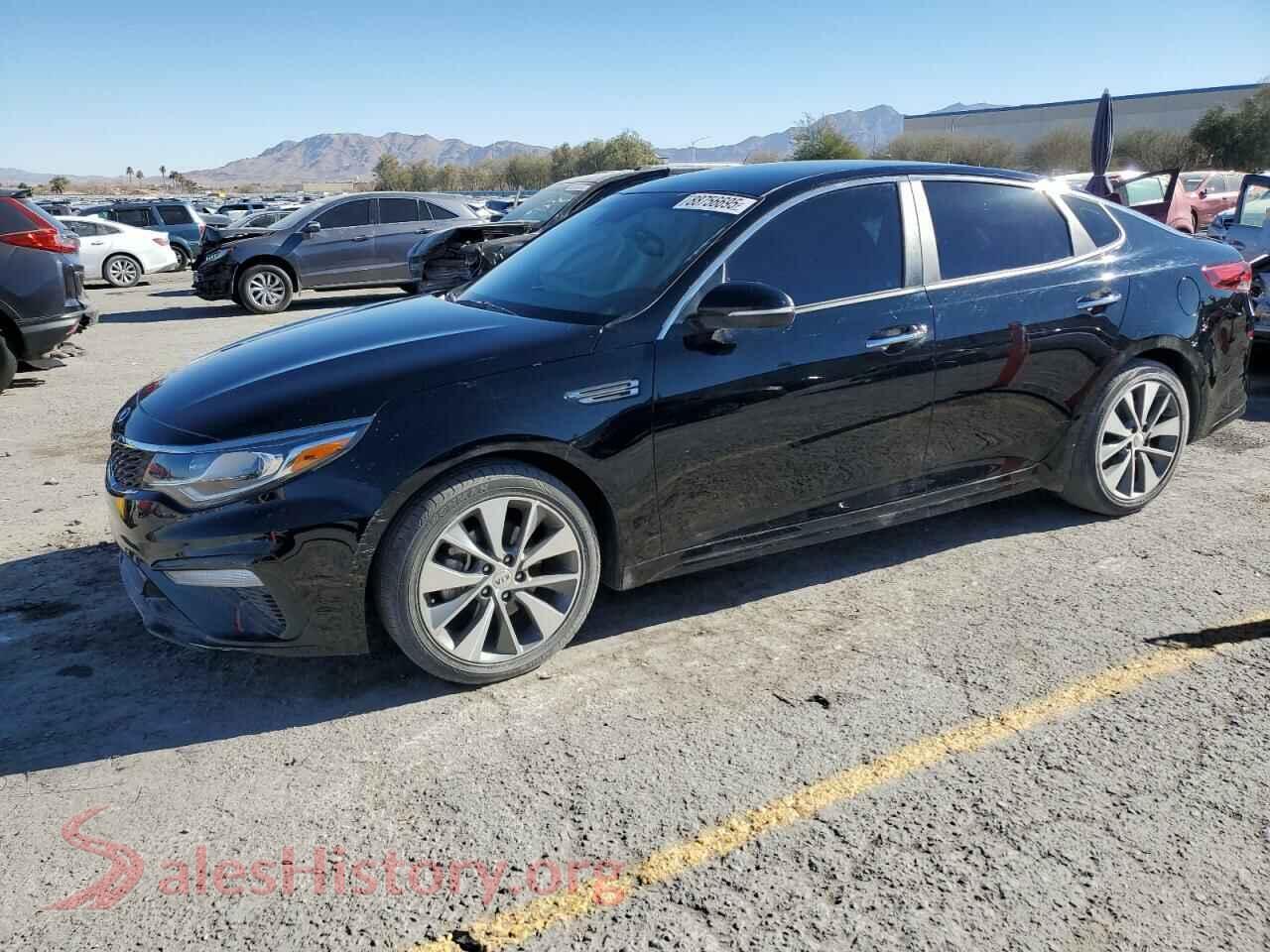 2019 KIA OPTIMA — VIN 5XXGT4L34KG281854