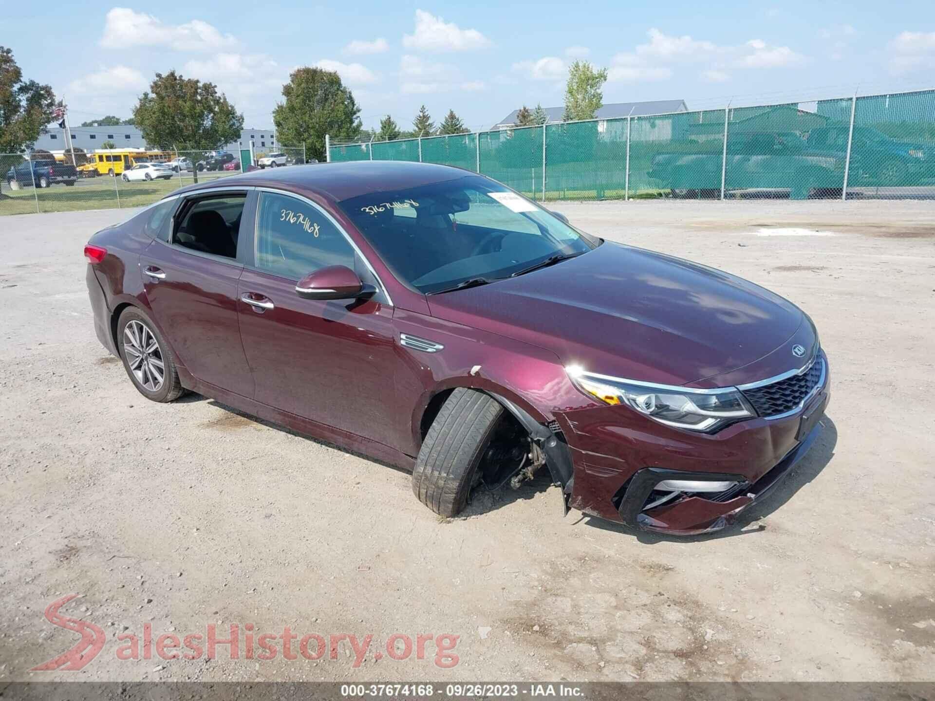 2019 KIA OPTIMA — VIN 5XXGT4L37KG356580