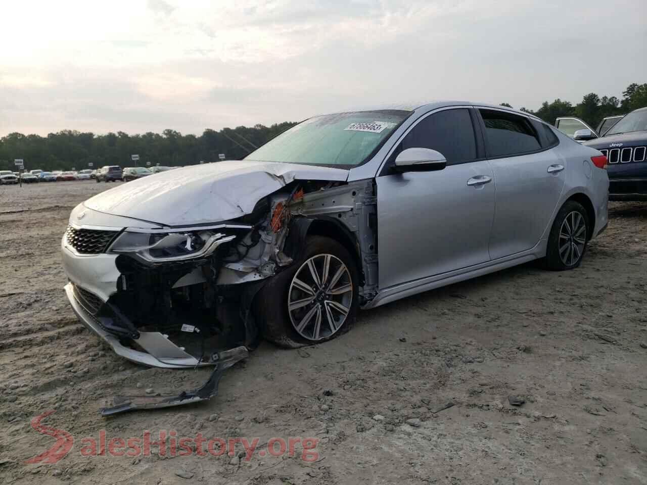 2019 KIA OPTIMA — VIN 5XXGT4L37KG363982