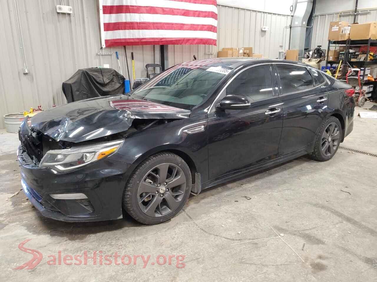 2019 KIA OPTIMA — VIN 5XXGT4L37KG379020