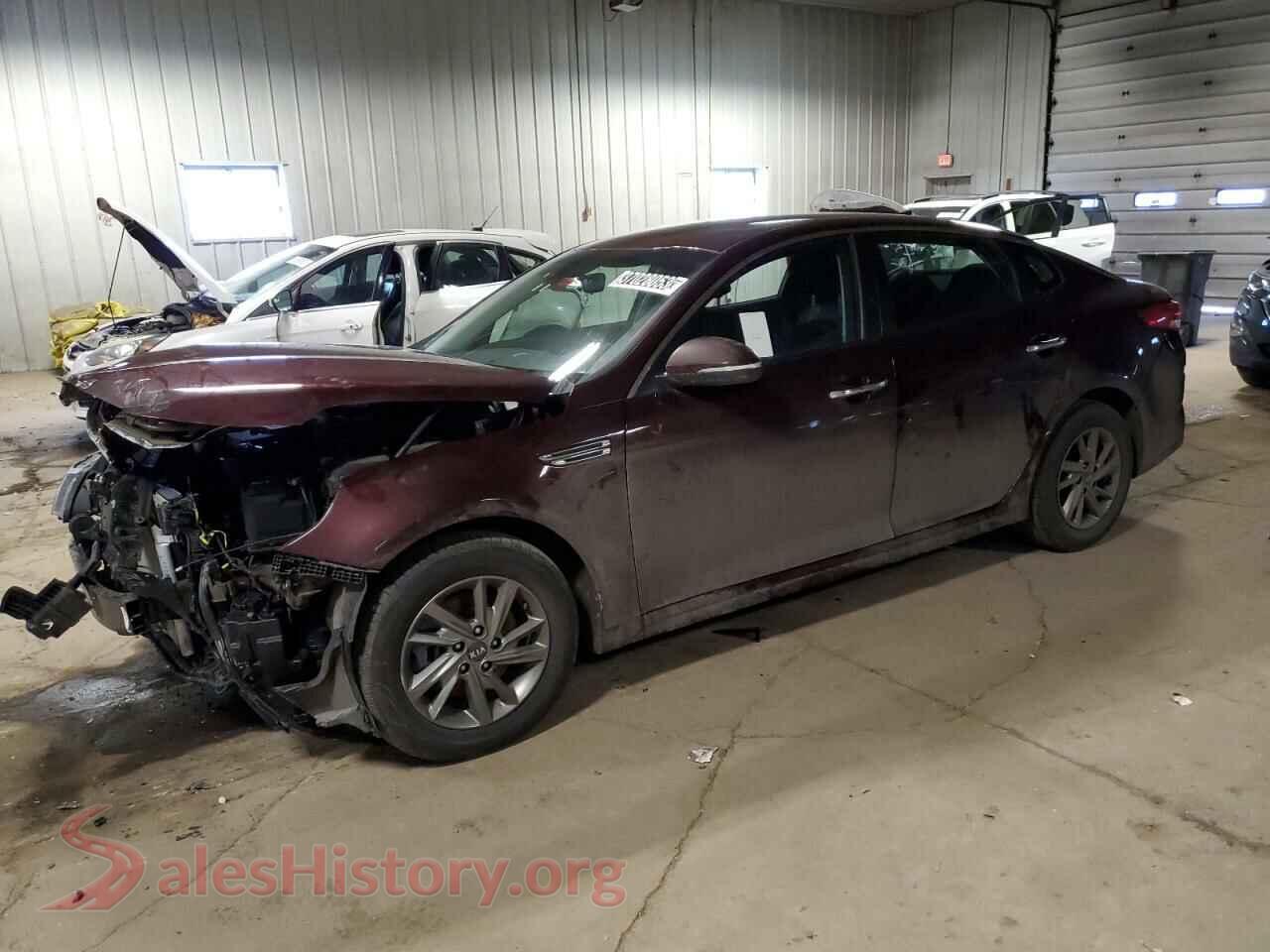 2019 KIA OPTIMA — VIN 5XXGT4L39KG353180