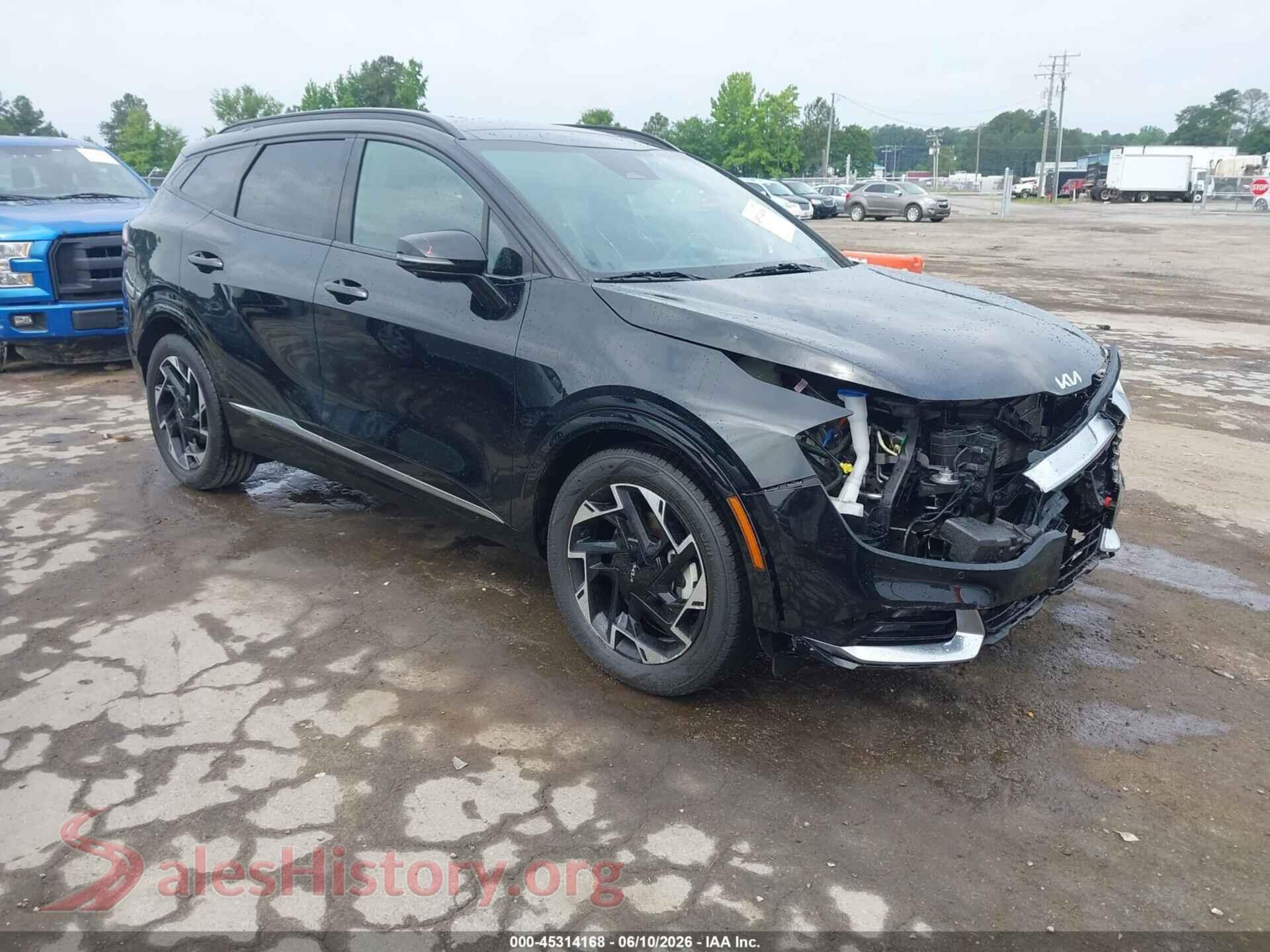 2024 KIA SPORTAGE — VIN 5XYK53DF0RG232695