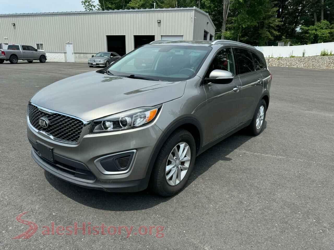 2016 KIA SORENTO — VIN 5XYPG4A35GG182602