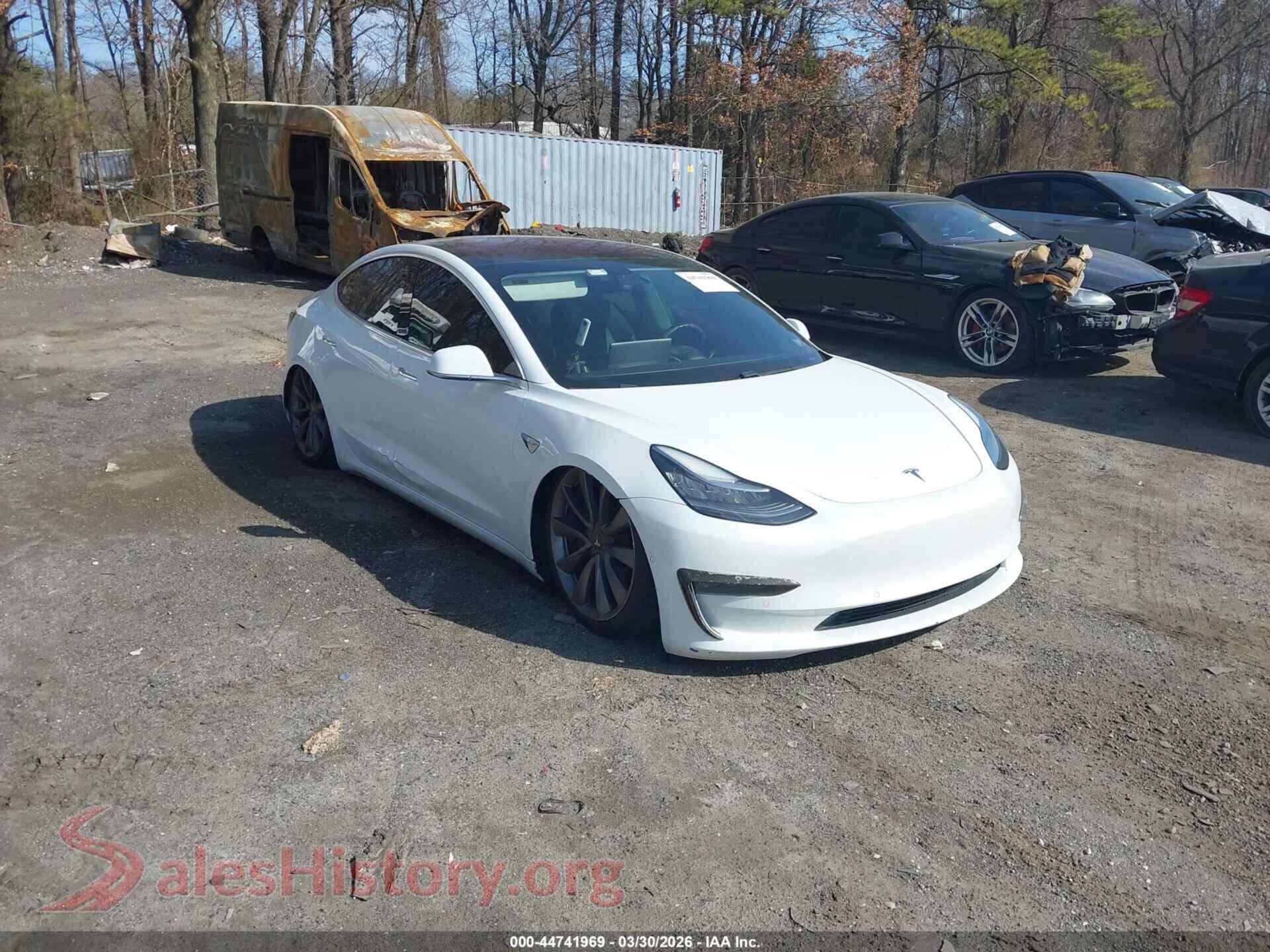 2018 TESLA MODEL 3 — VIN 5YJ3E1EA0JF005823