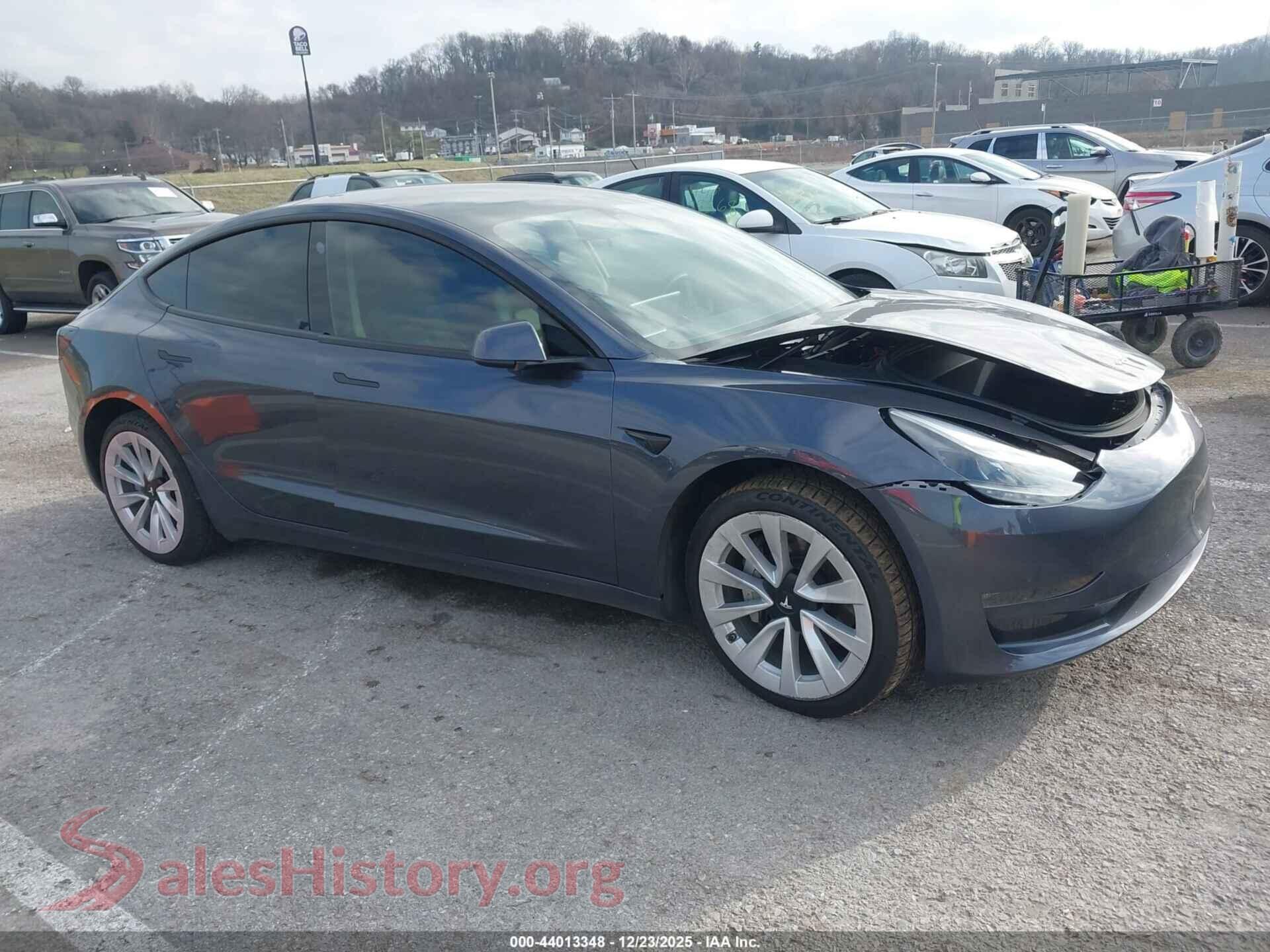 2022 TESLA MODEL 3 — VIN 5YJ3E1EB4NF208390
