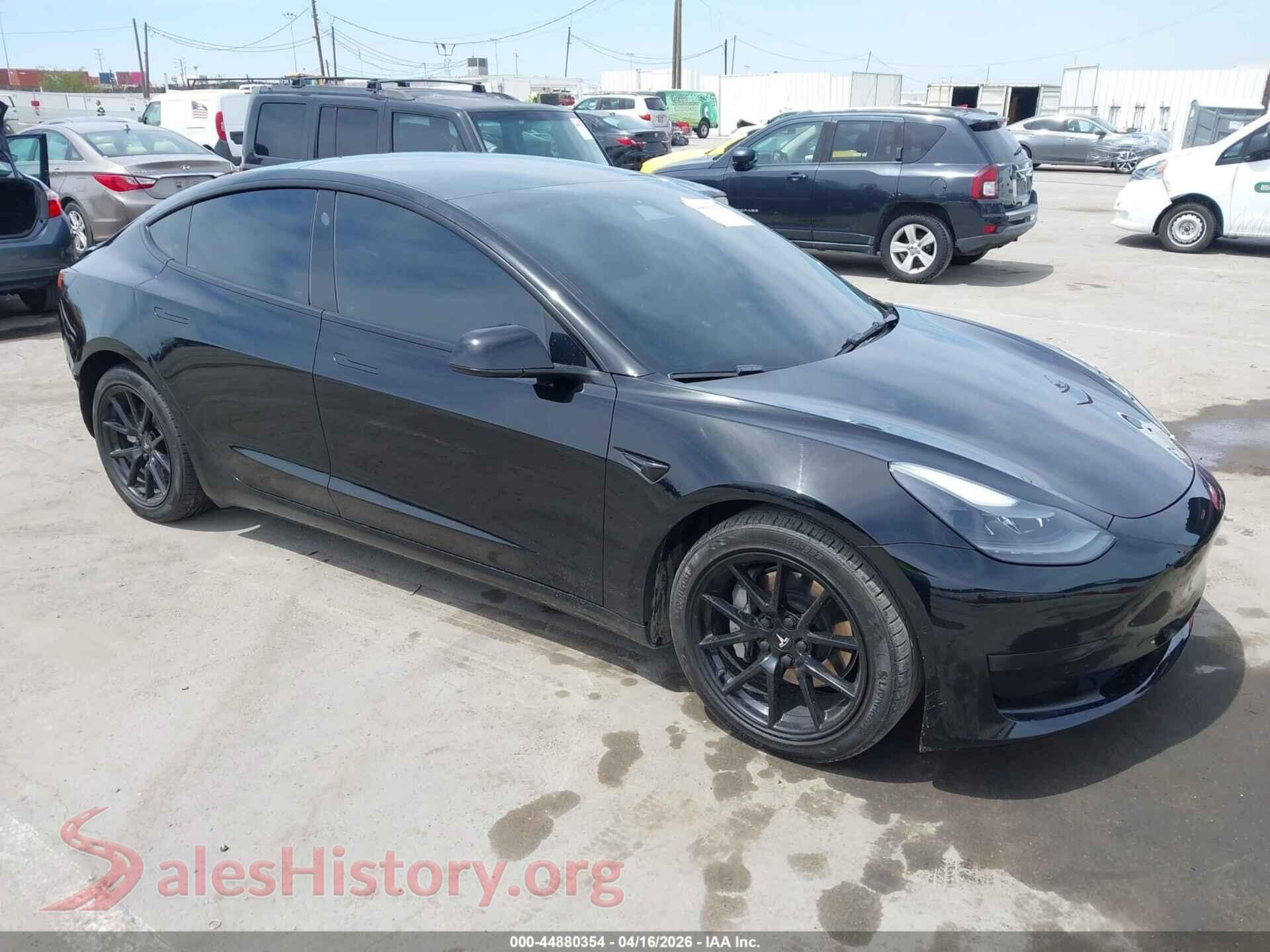 2022 TESLA MODEL 3 — VIN 5YJ3E1EB8NF160909