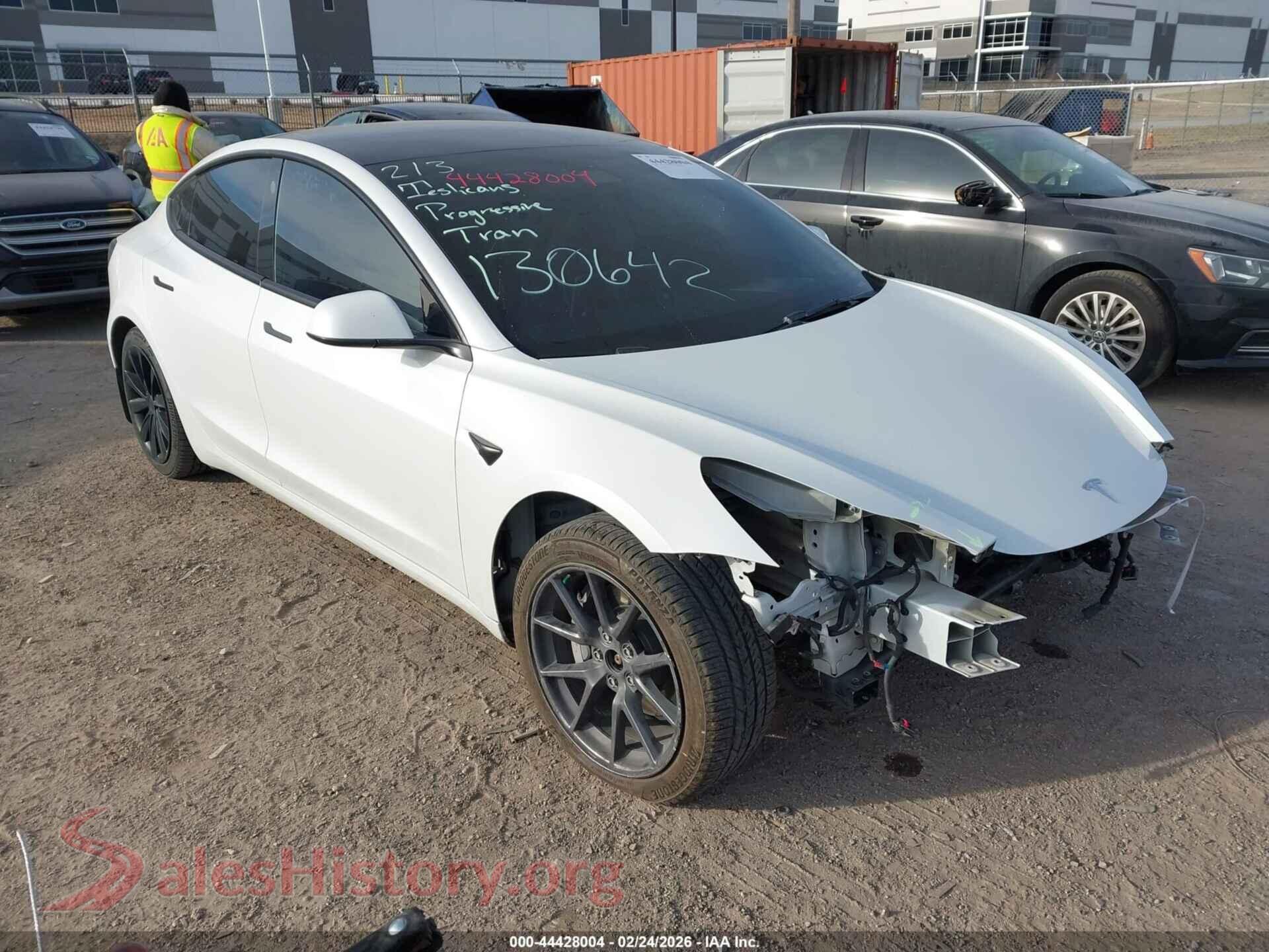 2022 TESLA MODEL 3 — VIN 5YJ3E1EB9NF130642
