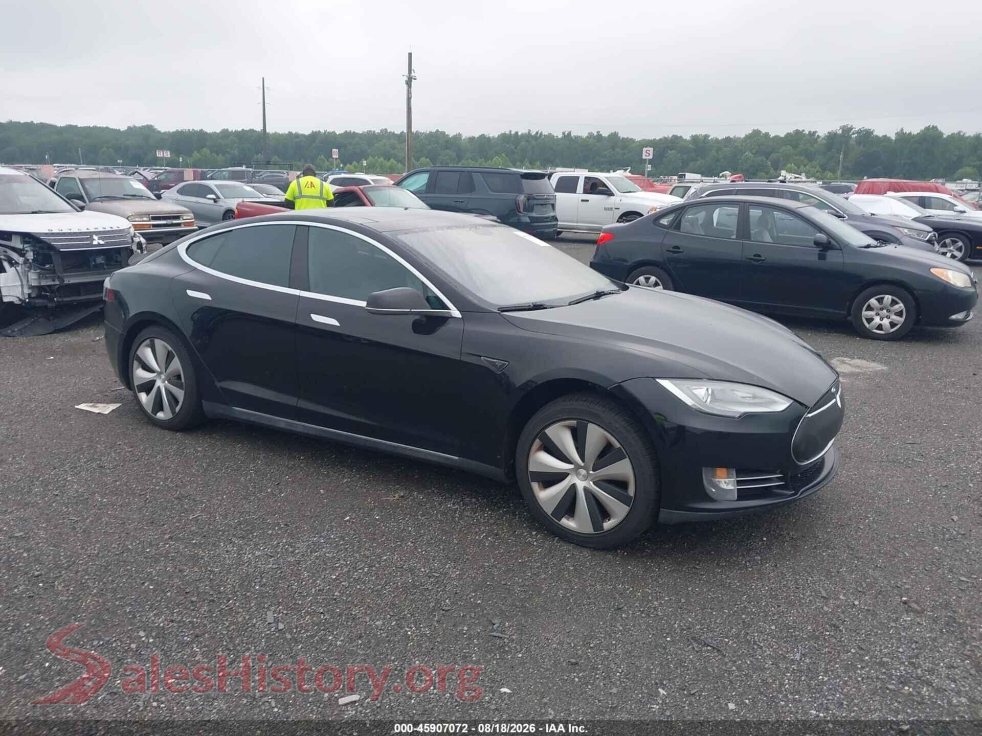 2013 TESLA MODEL S — VIN 5YJSA1CG2DFP14630